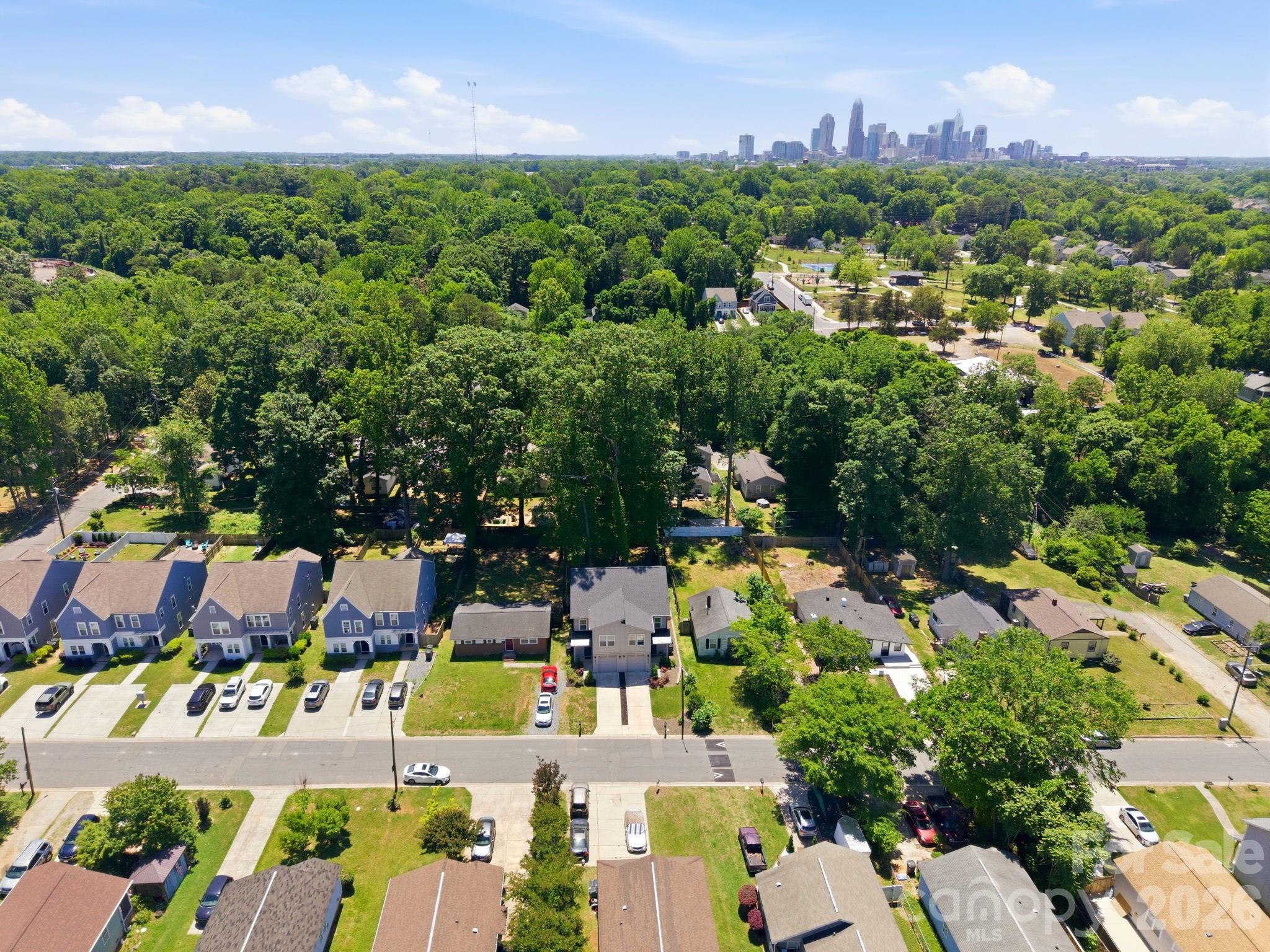 831 Mcarthur Avenue — Charlotte
