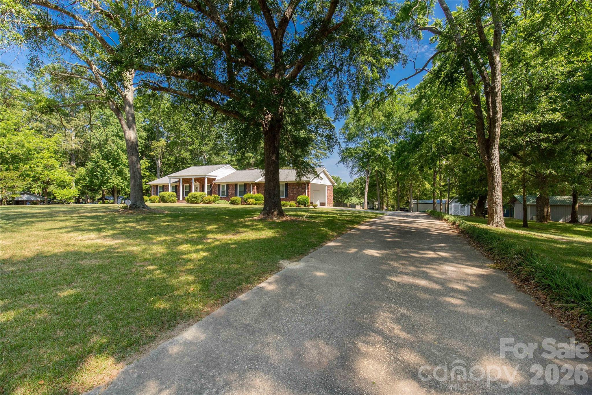 956 Providence Road — Lancaster