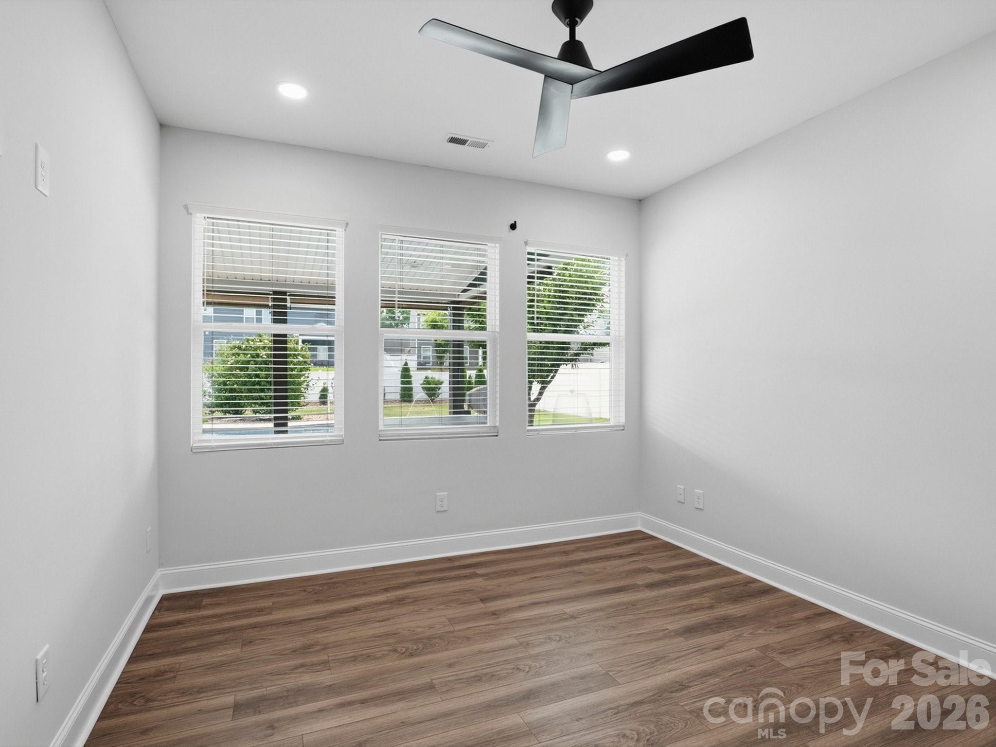4079 Clapton Drive — Lancaster
