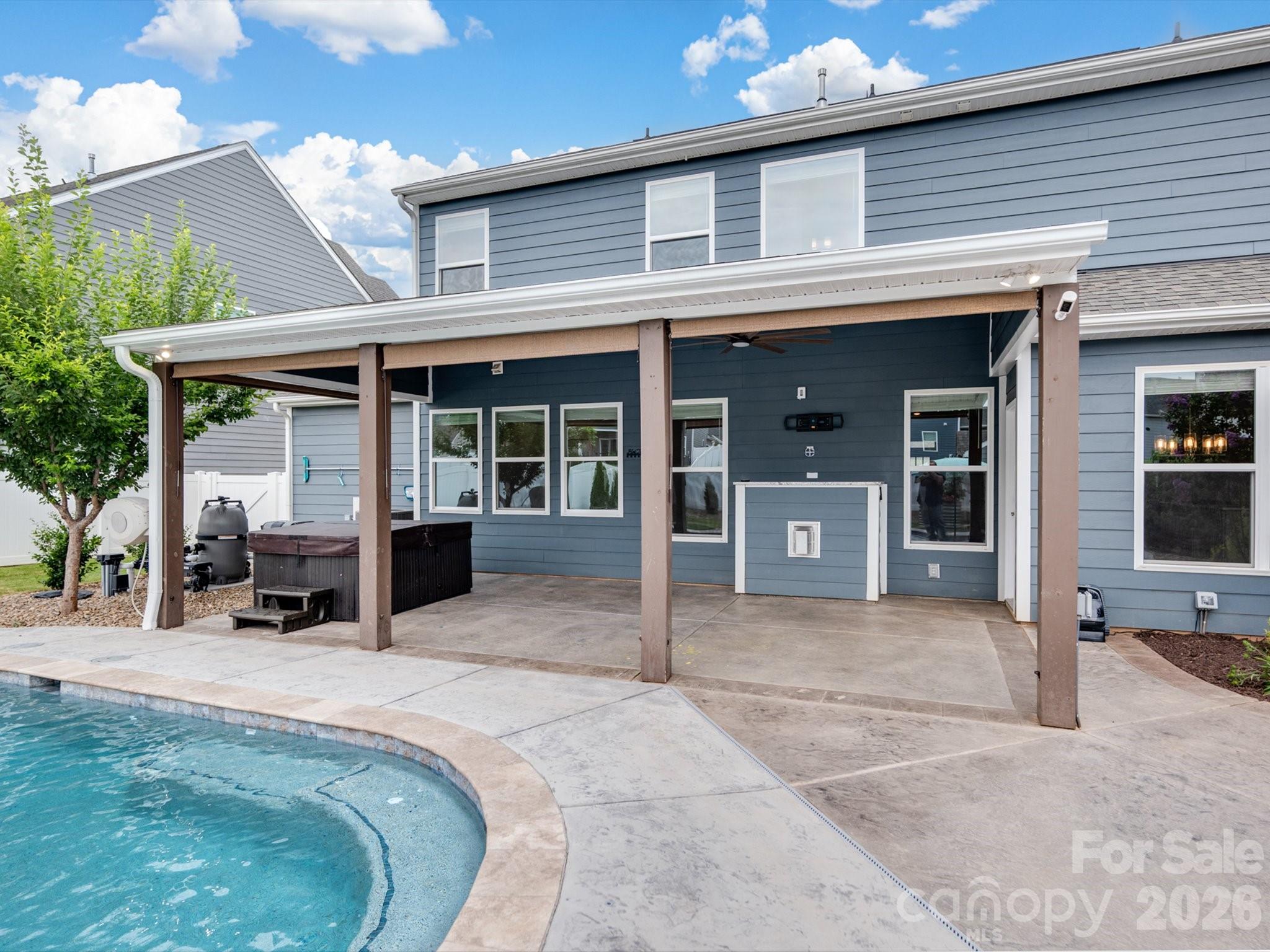 4079 Clapton Drive — Lancaster