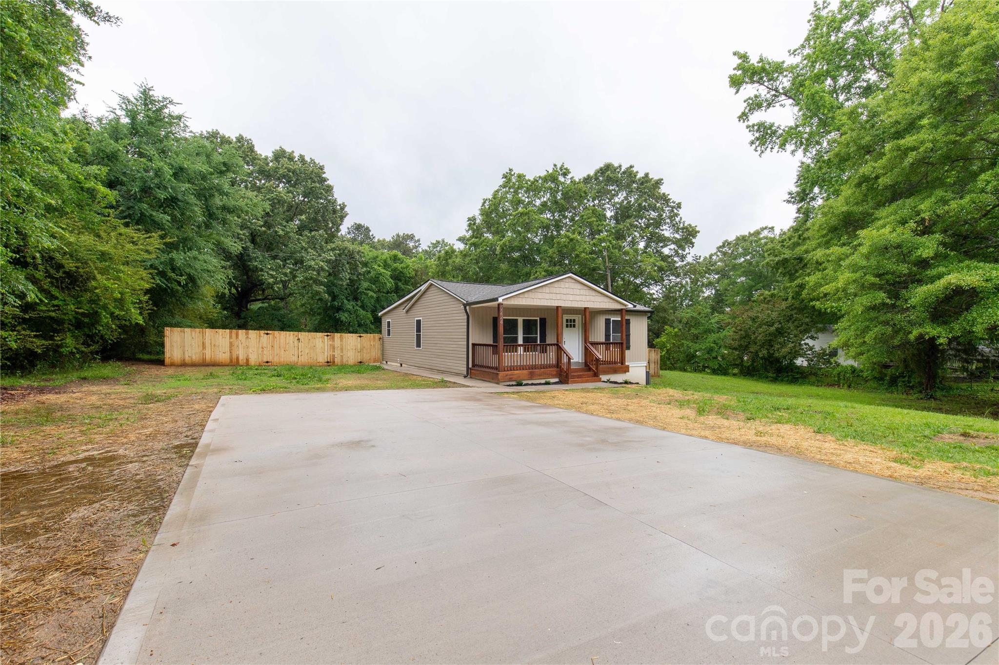 5224 Lancaster Highway — Fort Lawn