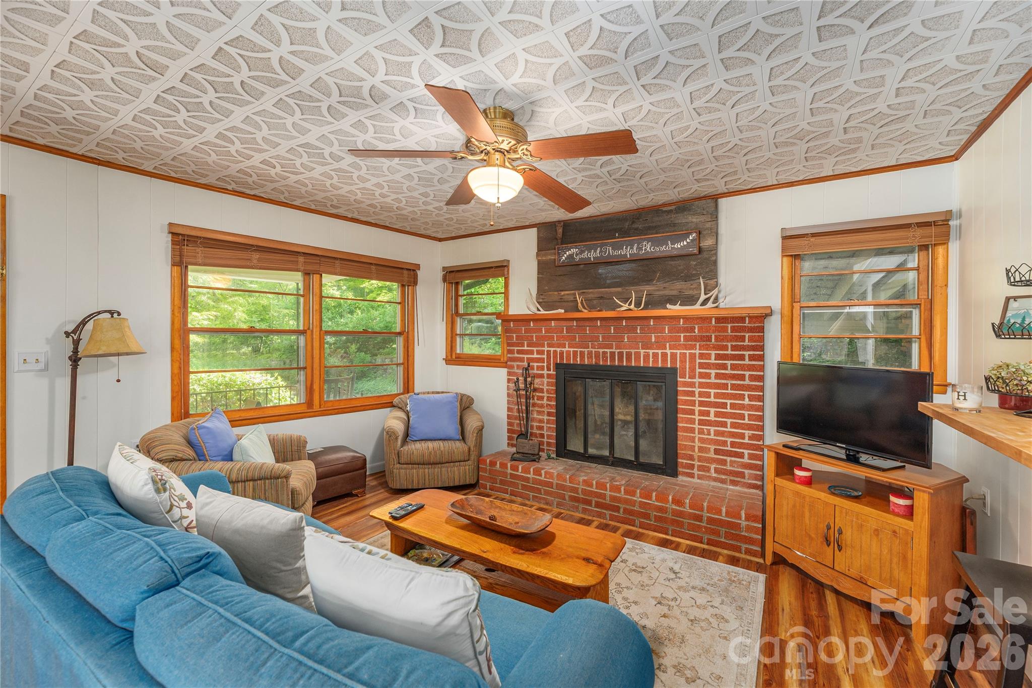 868 Cabin Flats Road — Cullowhee