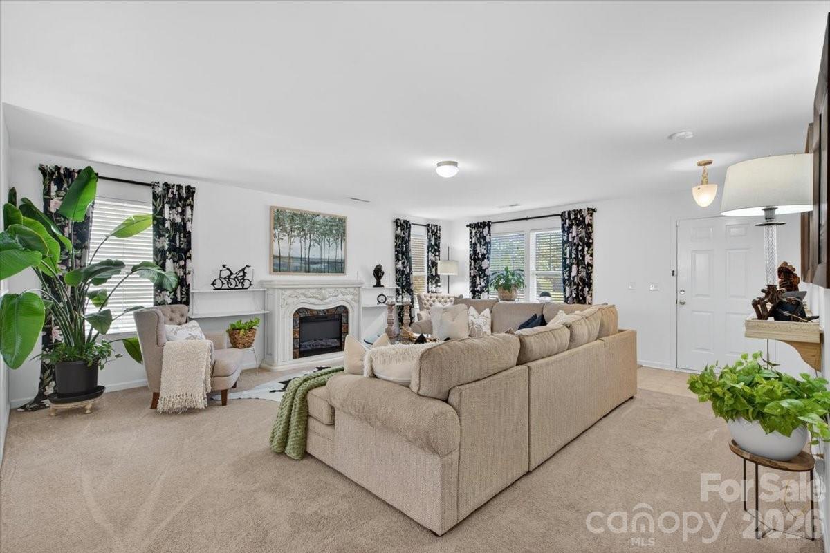 2610 Bramble Ridge Court — Charlotte