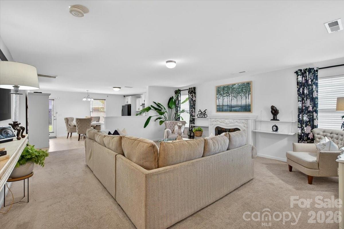2610 Bramble Ridge Court — Charlotte