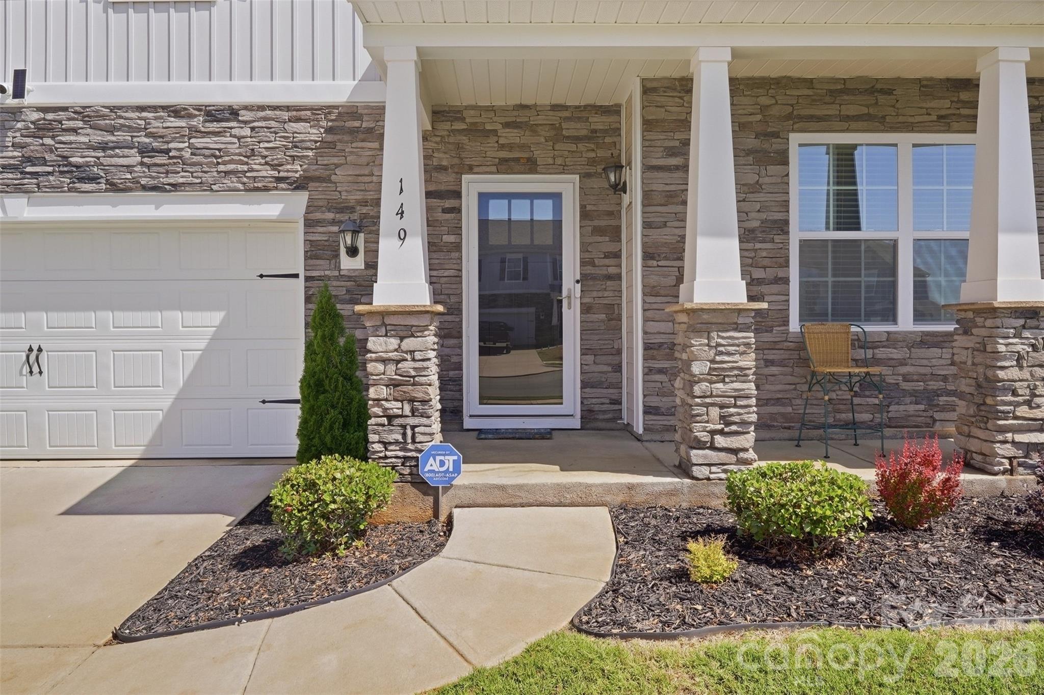 149 Giant Oak Avenue — Statesville