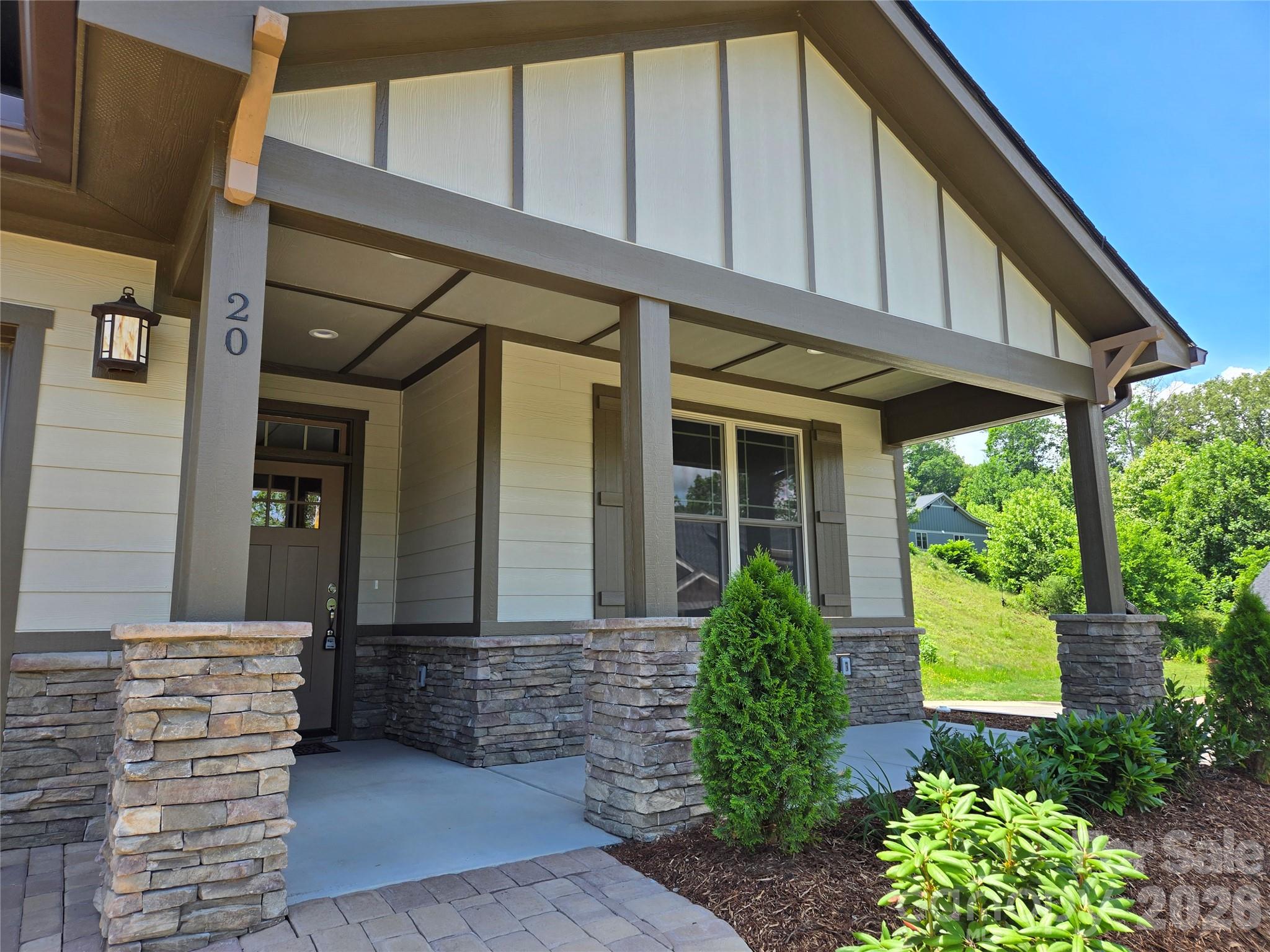 16 Craftsman Overlook Ridge #27 — Arden