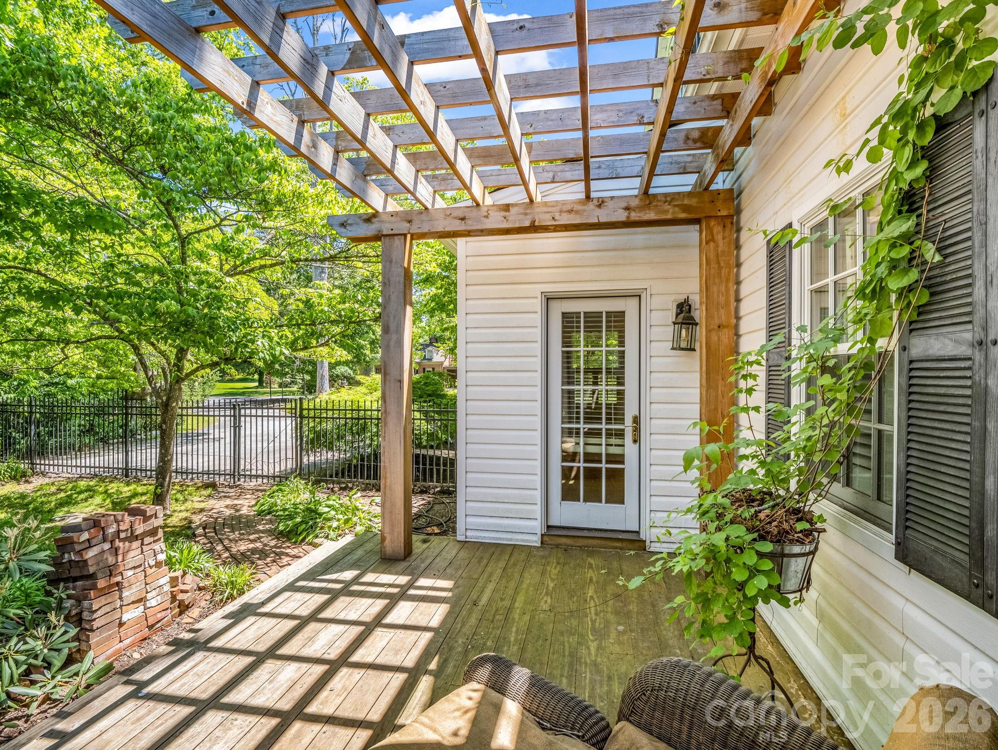 536 Maple Street — Brevard