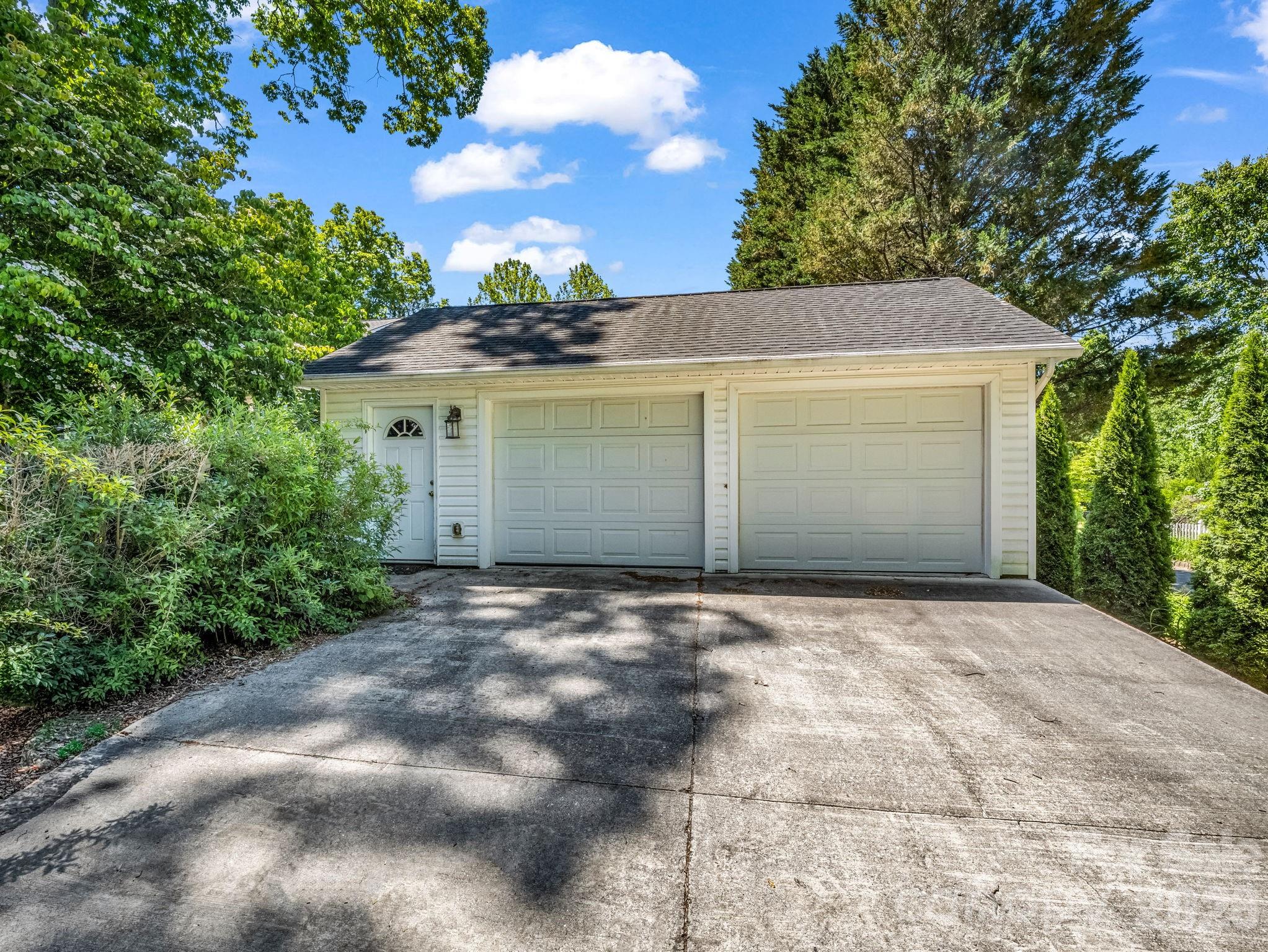 536 Maple Street — Brevard