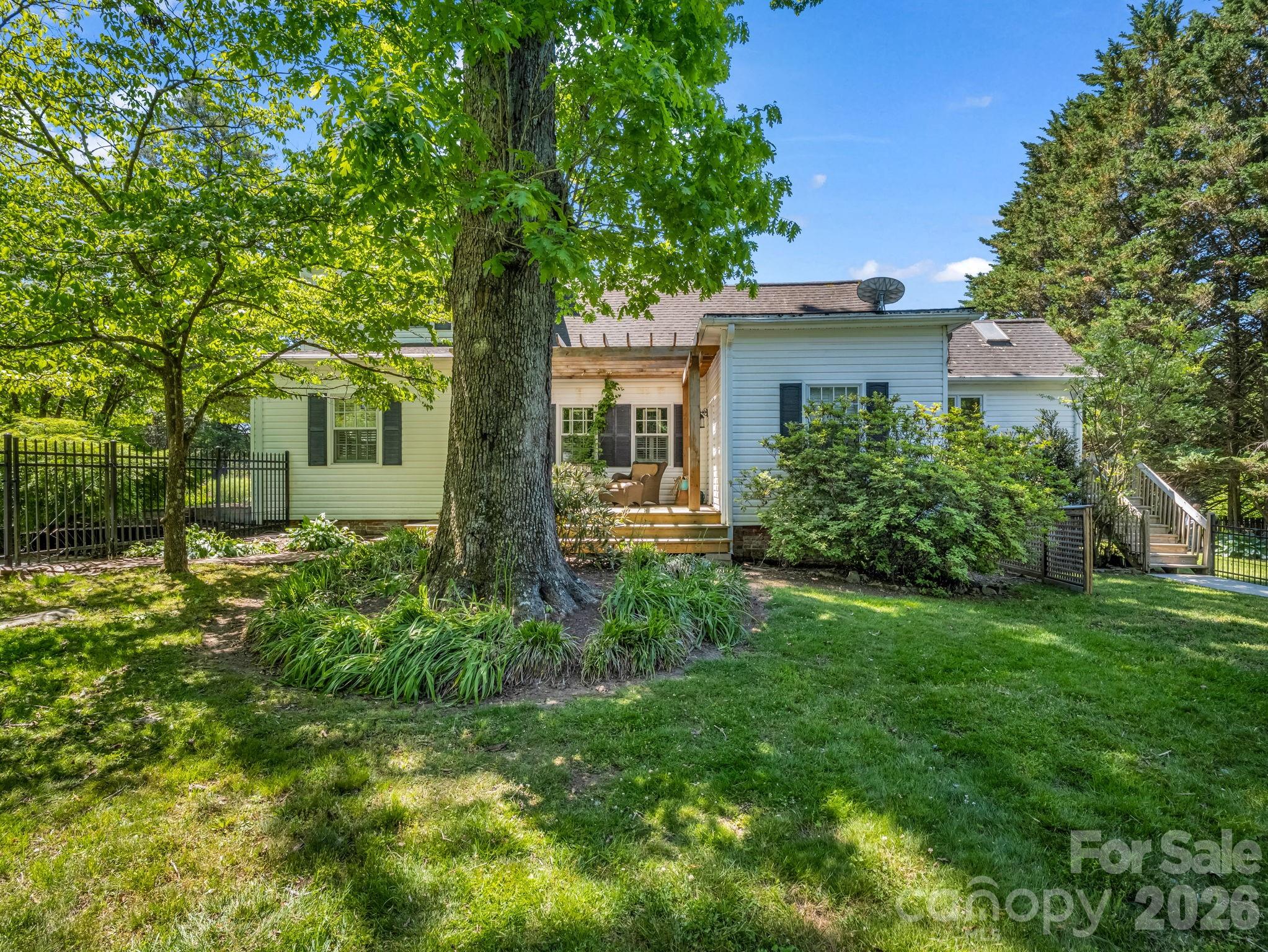 536 Maple Street — Brevard