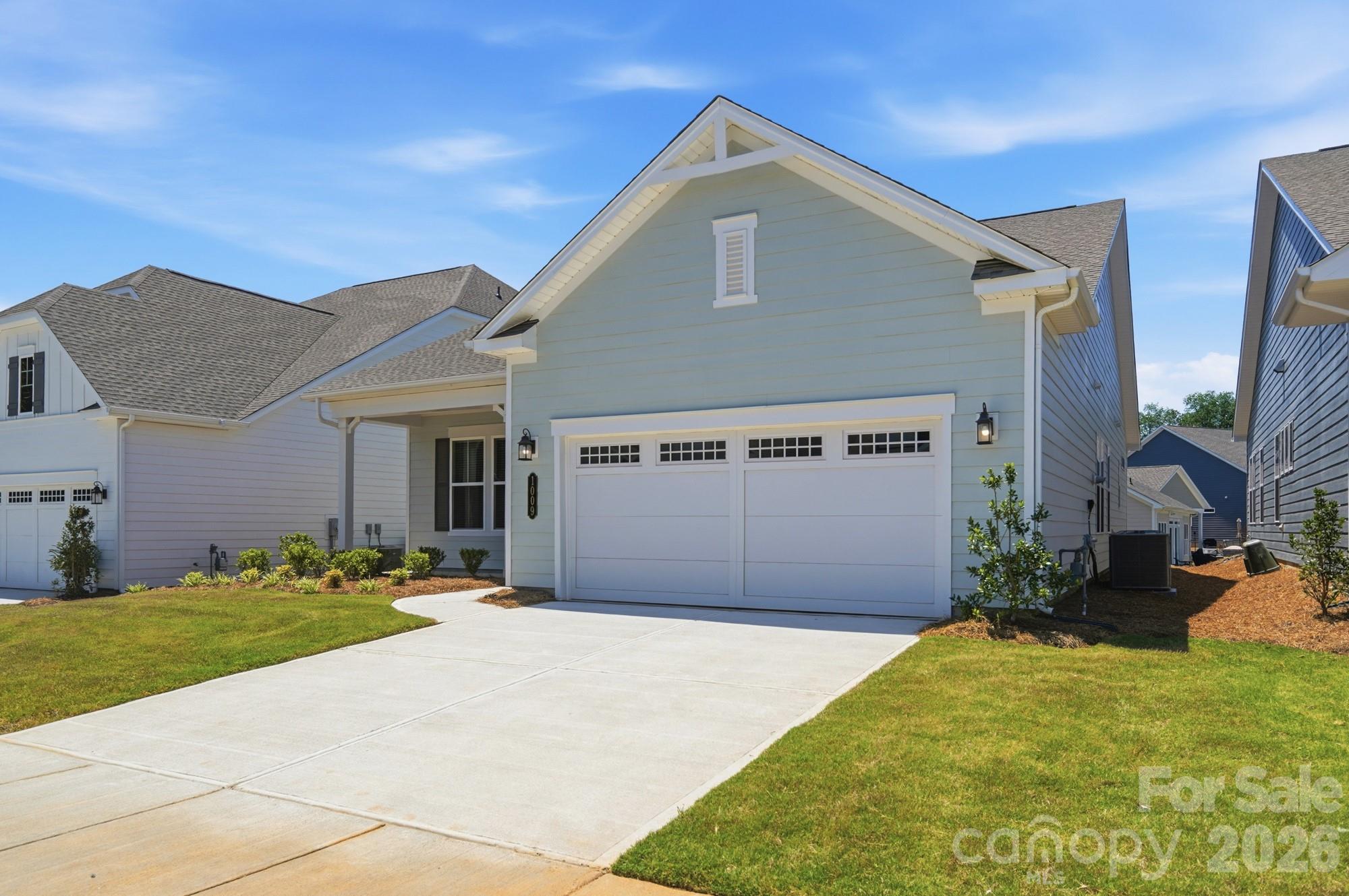 1009 Ballyfin Way — Monroe