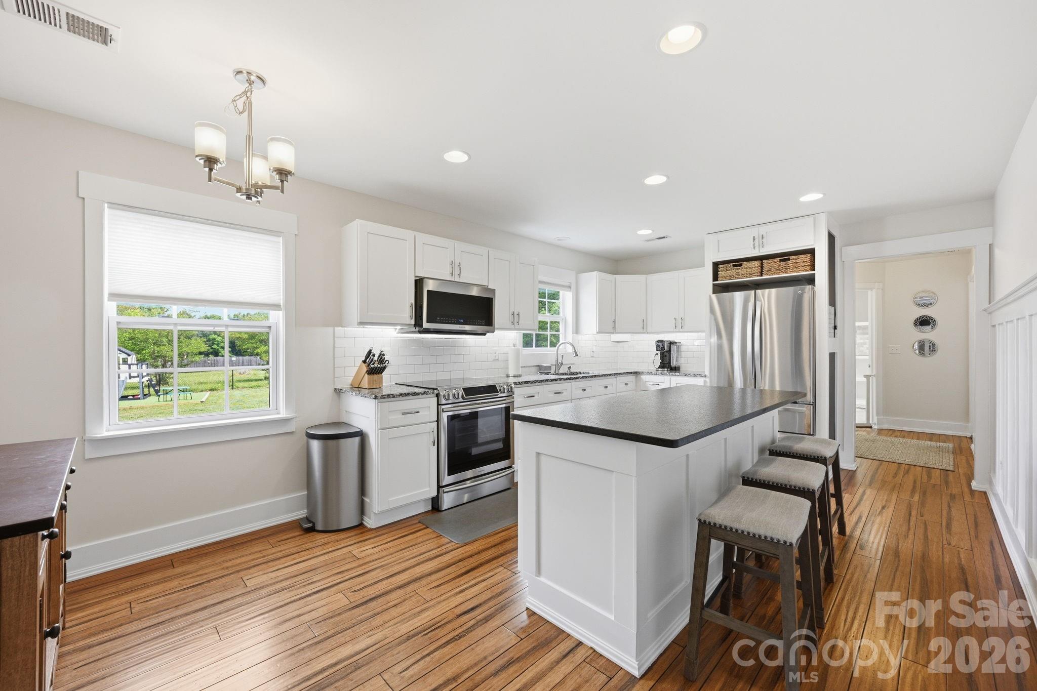 12109 Eastfield Road — Huntersville