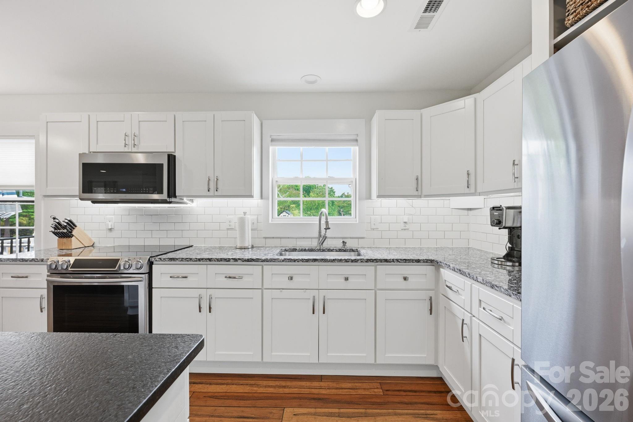 12109 Eastfield Road — Huntersville