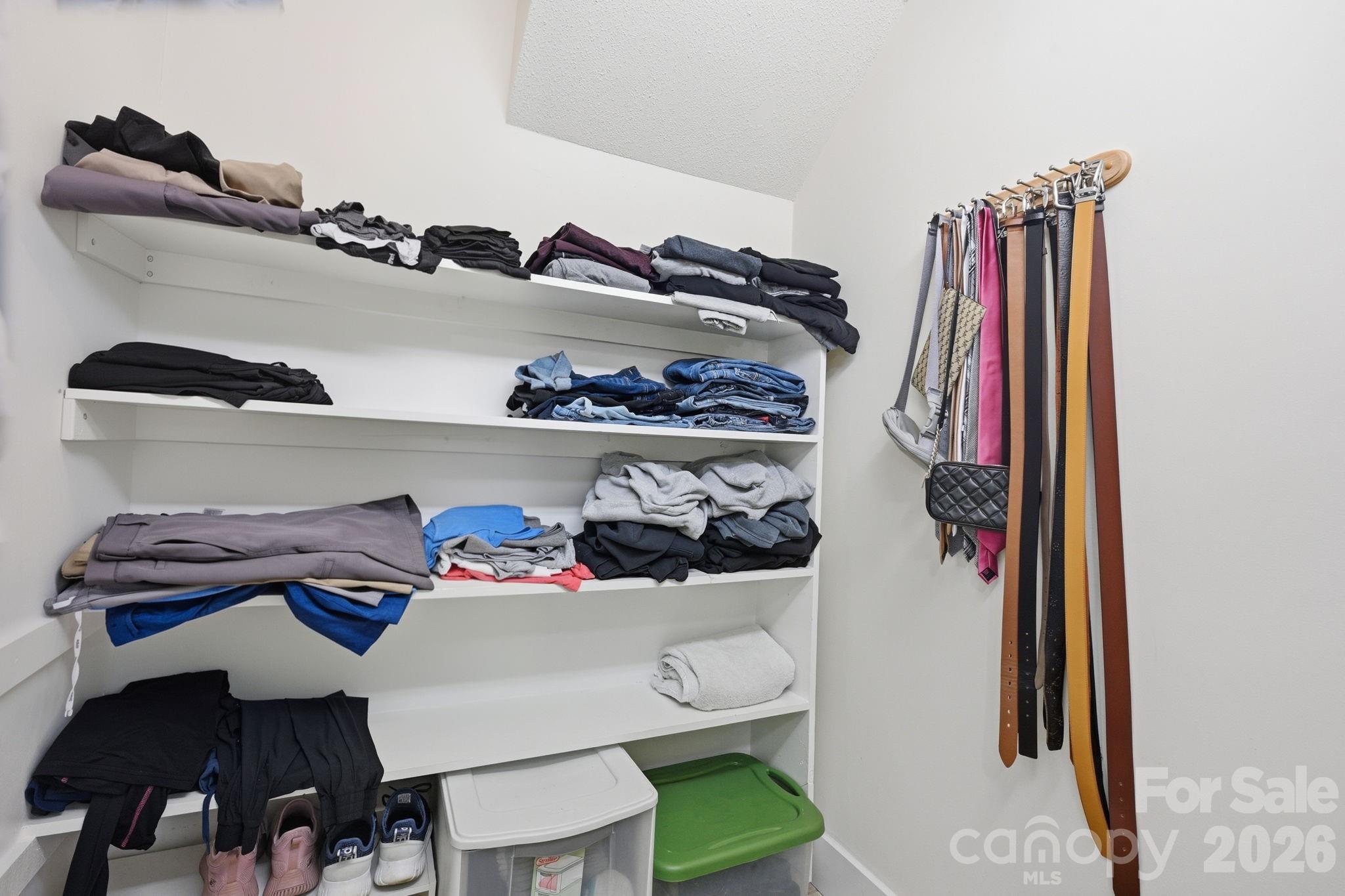 12109 Eastfield Road — Huntersville