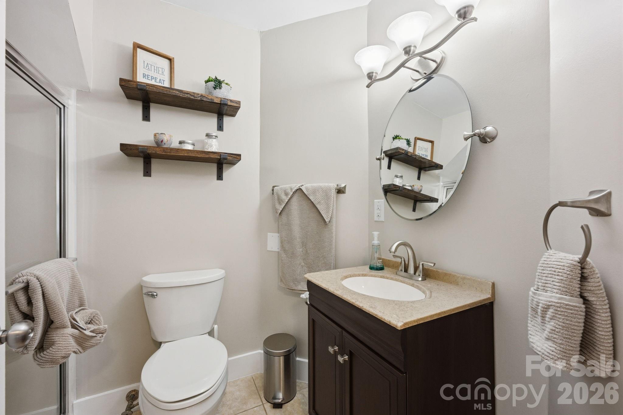 12109 Eastfield Road — Huntersville