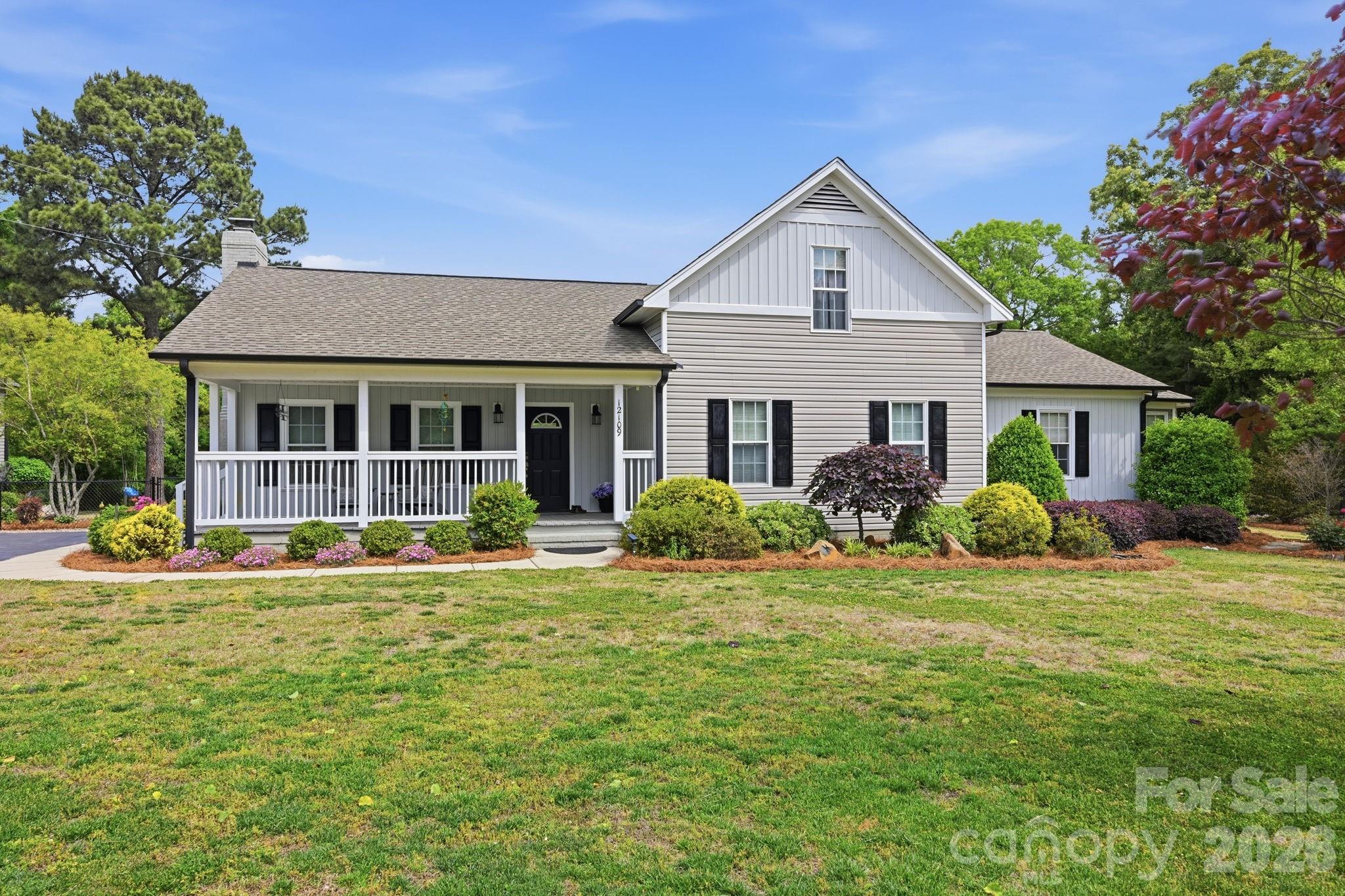 12109 Eastfield Road — Huntersville