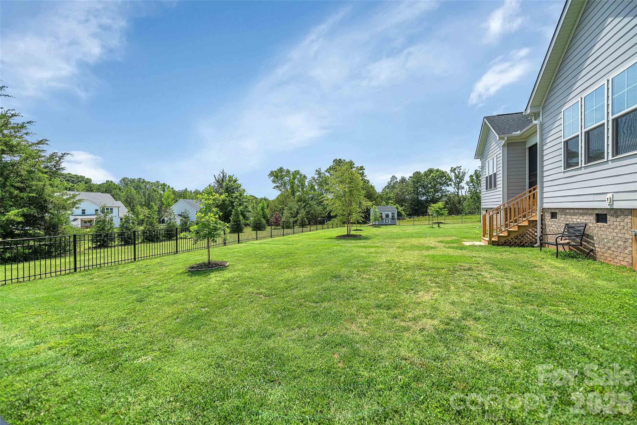 622 Plowshare Way — Clover