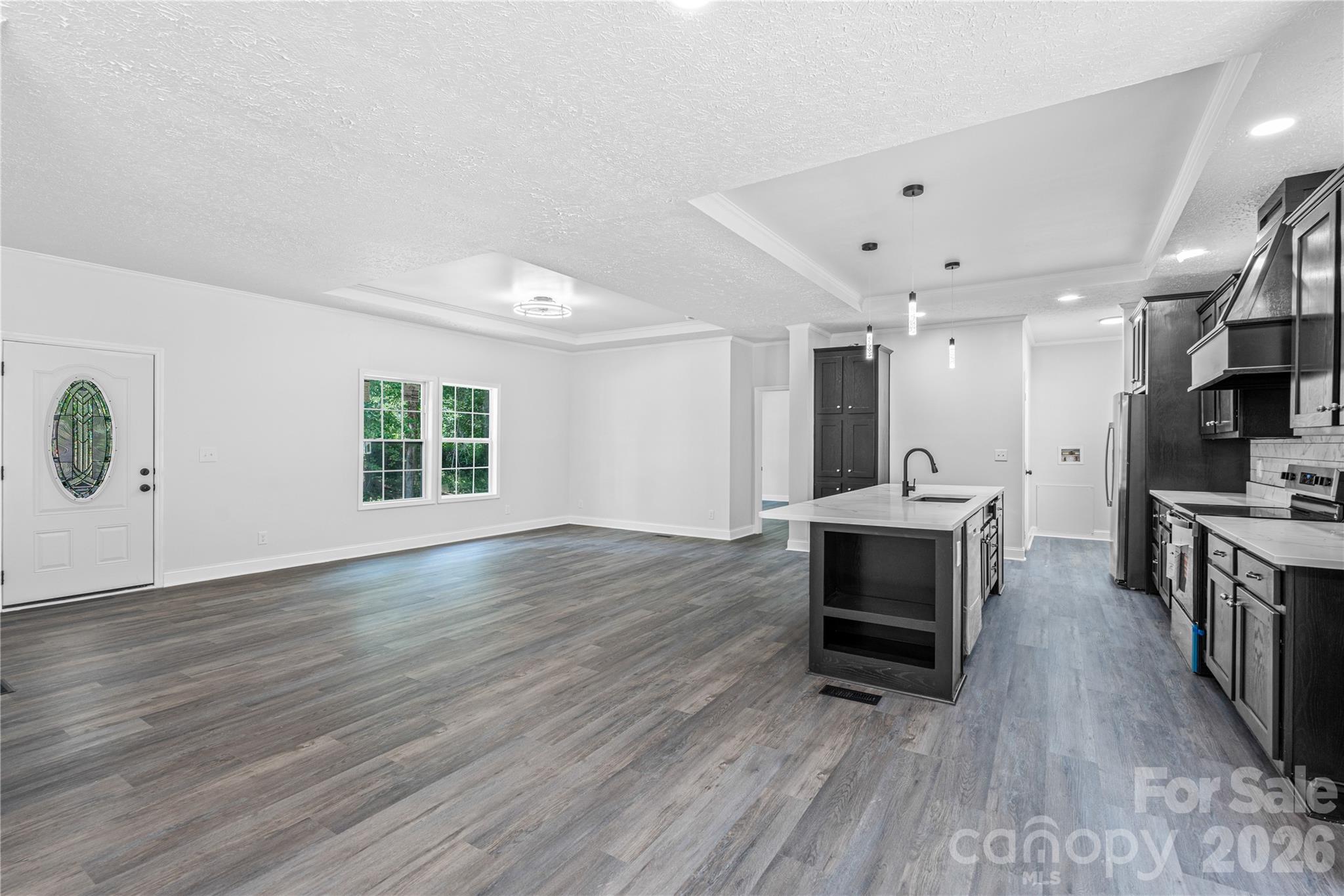 102 E WILKINS Street — Dallas