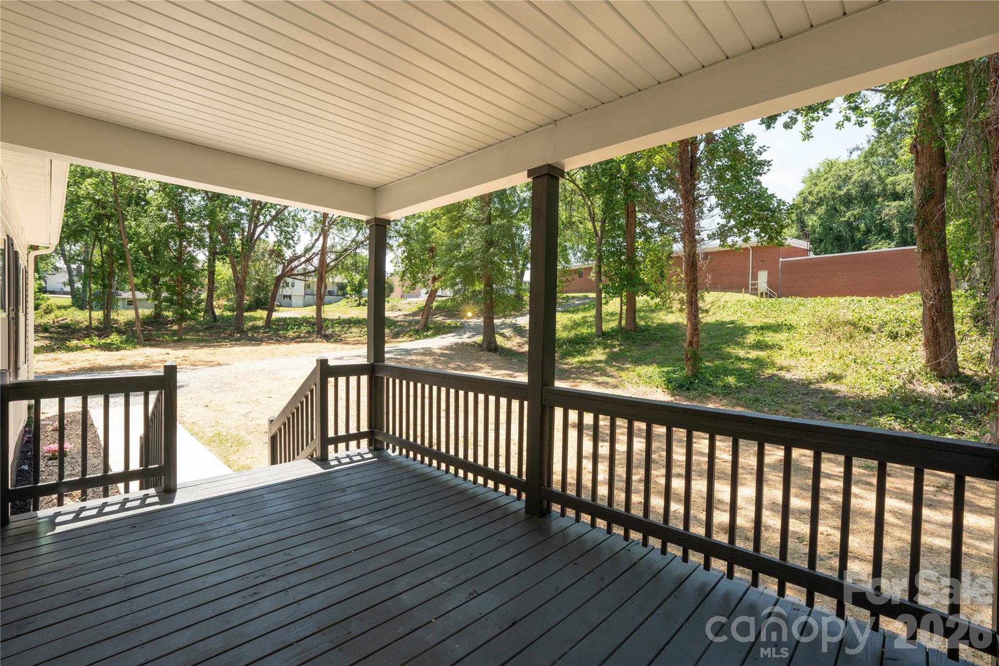 102 E WILKINS Street — Dallas