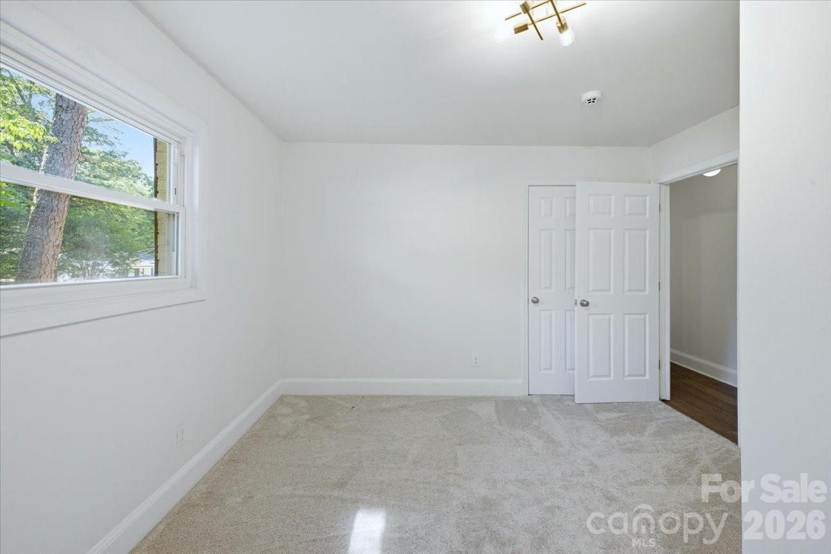 1815 Haines Street — Charlotte