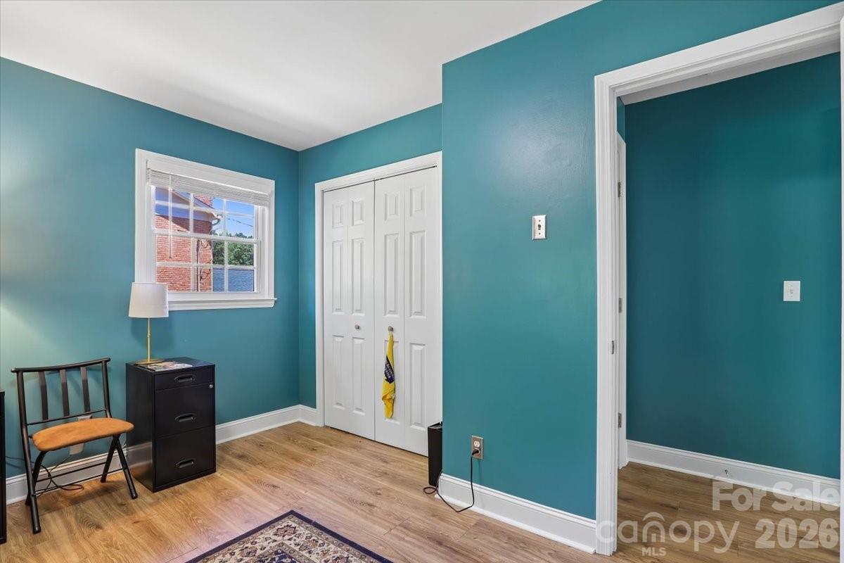 13507 Four Oaks Lane — Matthews