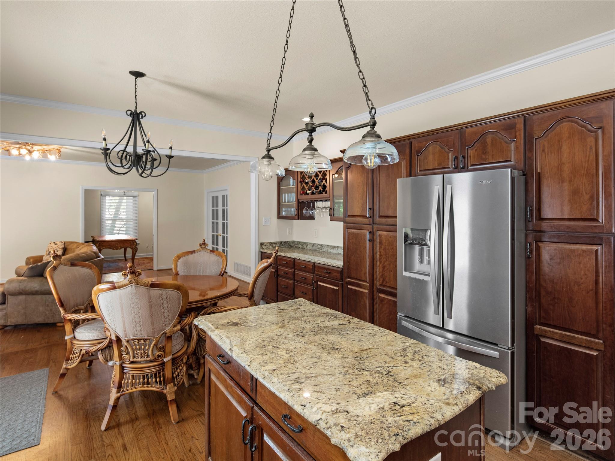 105 Braeside Circle — Asheville