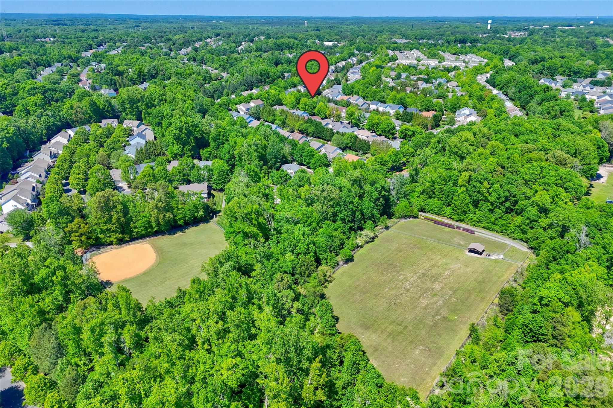 1005 Feather Oak Lane — Matthews