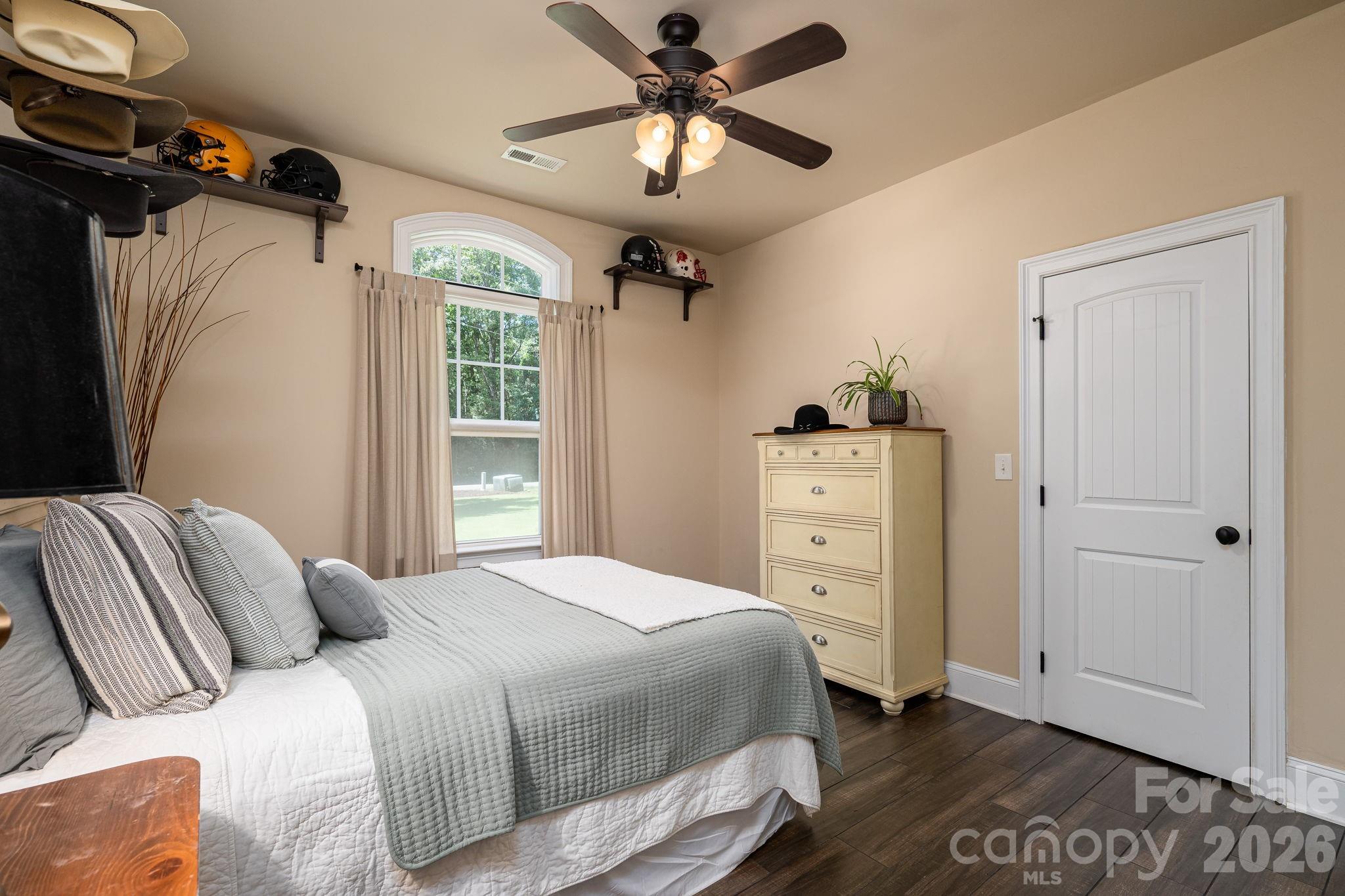 489 Evergreen Road — Lake Wylie