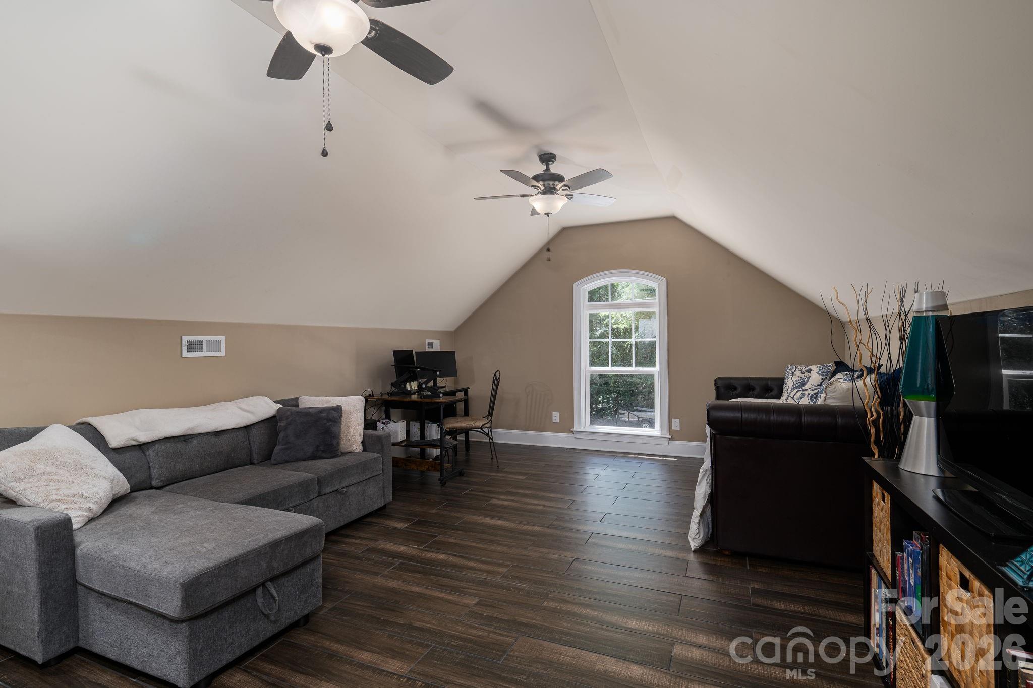 489 Evergreen Road — Lake Wylie