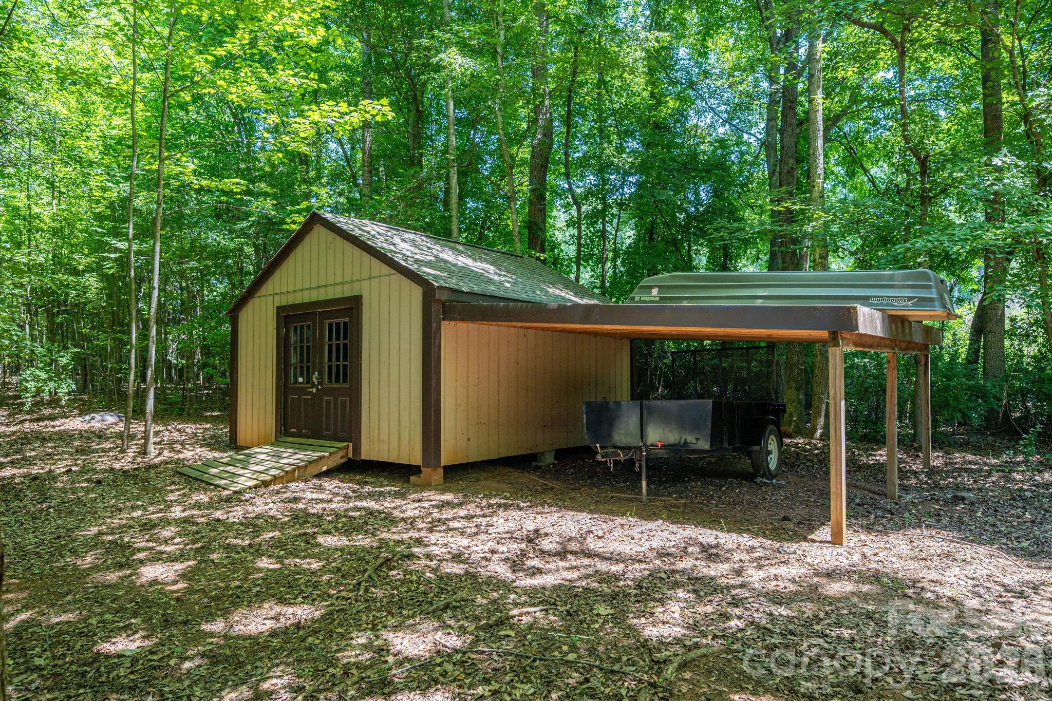 489 Evergreen Road — Lake Wylie
