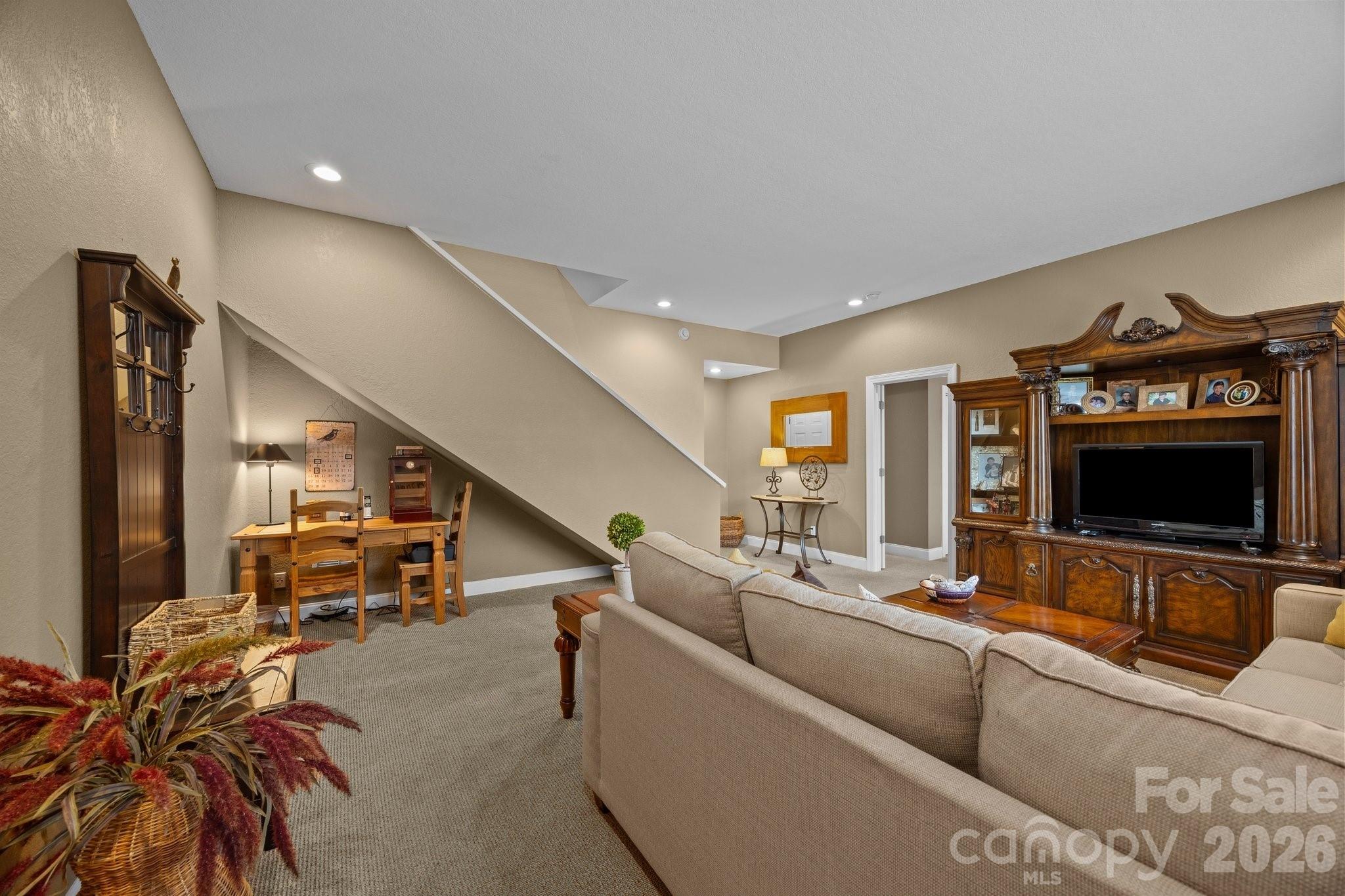 43 Smokemont Drive — Arden