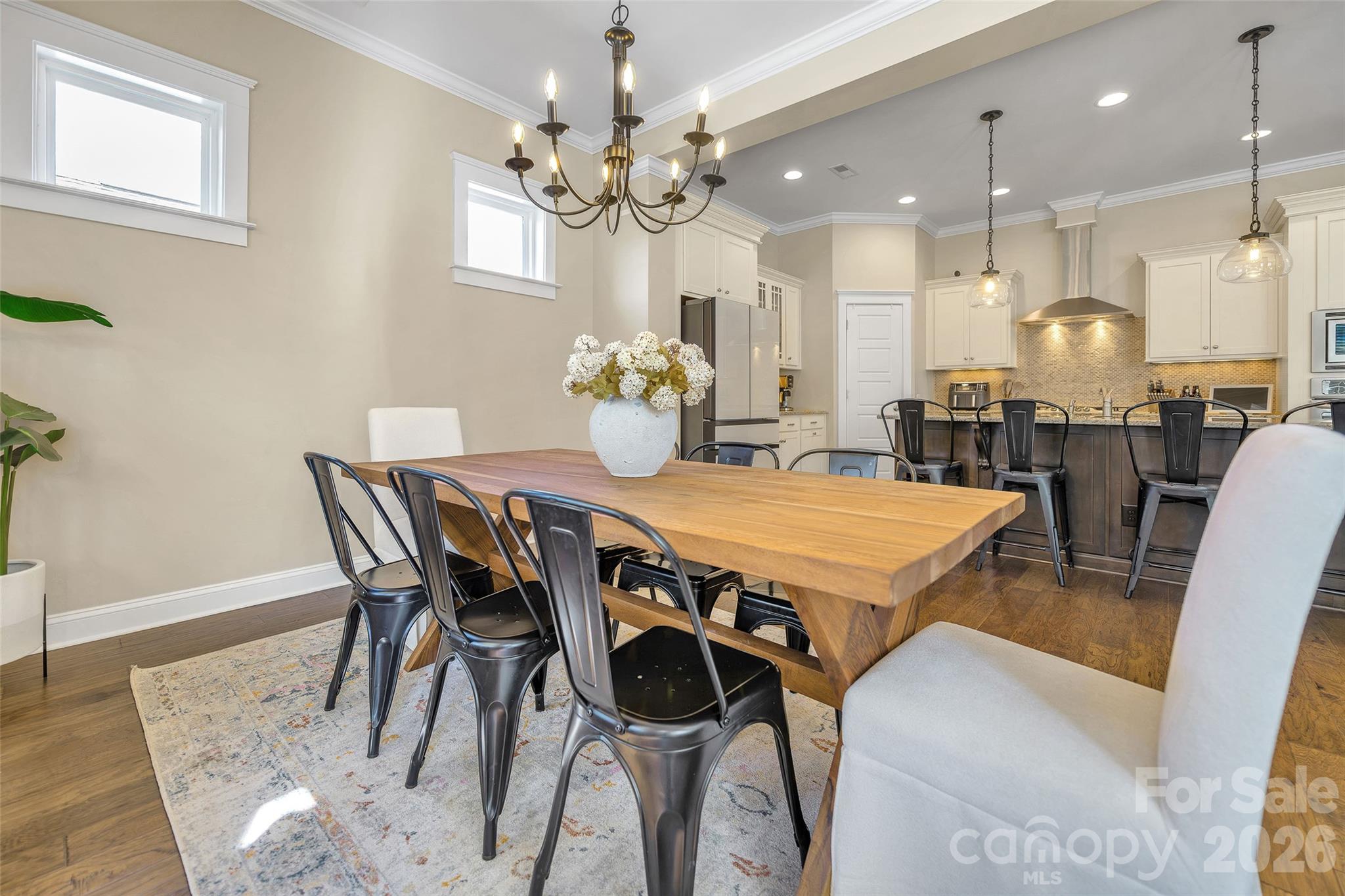 2204 Lexington Street — Belmont