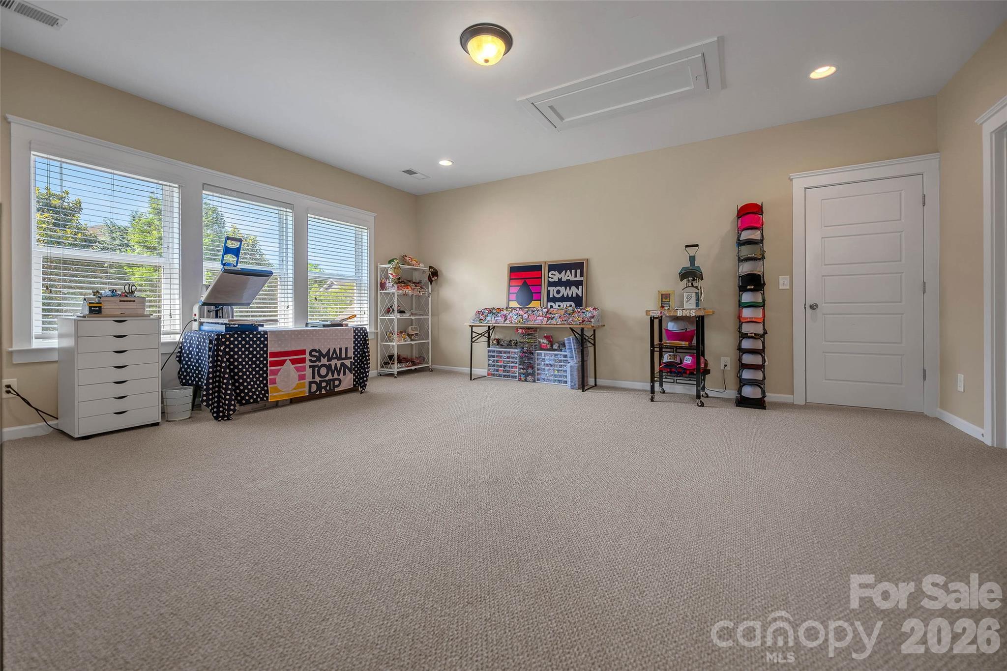 2204 Lexington Street — Belmont