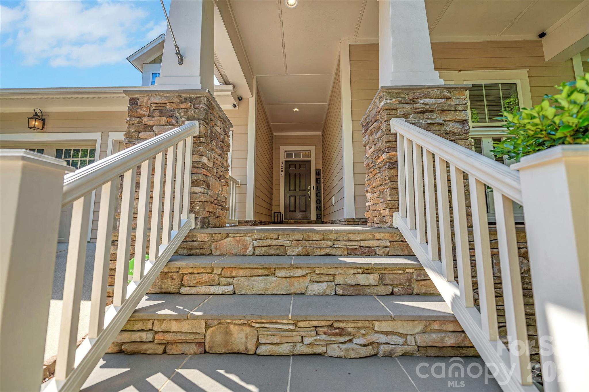 2204 Lexington Street — Belmont
