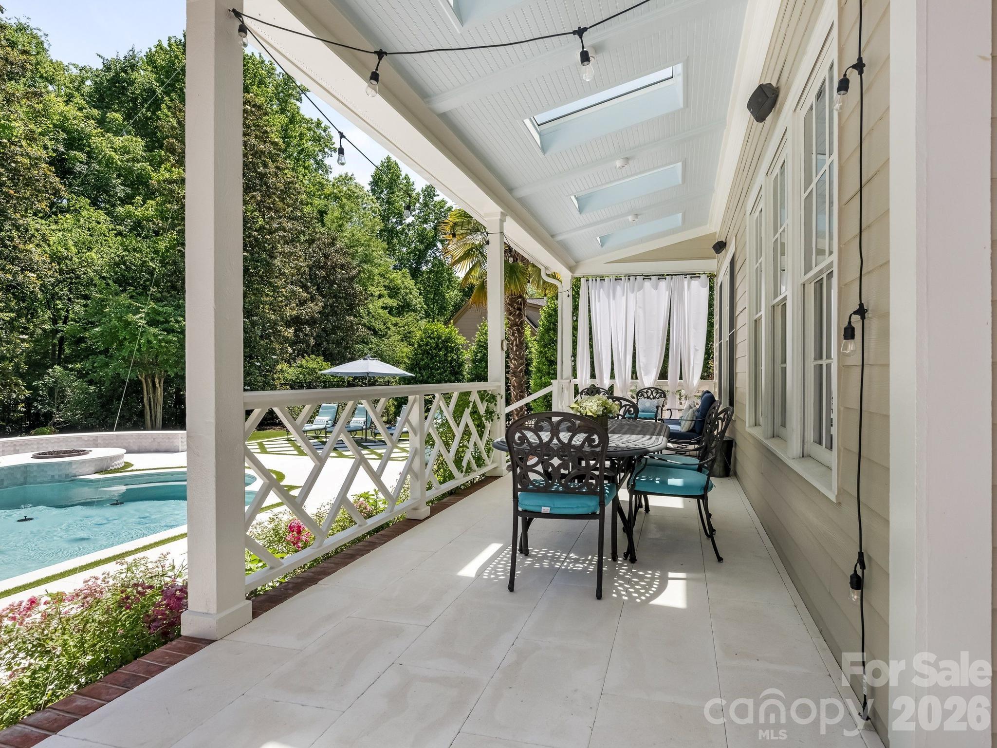 9146 Heydon Hall Circle — Charlotte