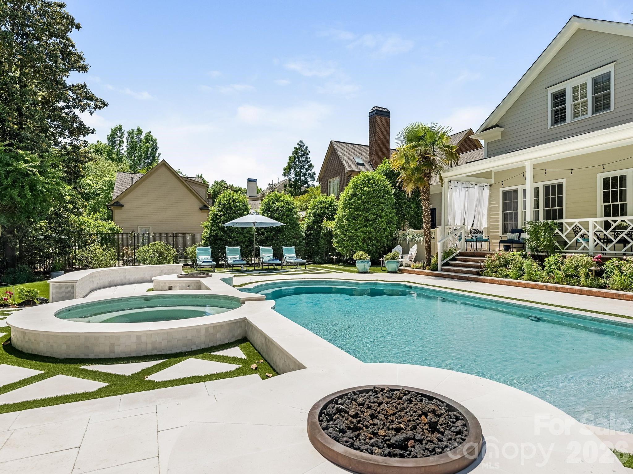 9146 Heydon Hall Circle — Charlotte