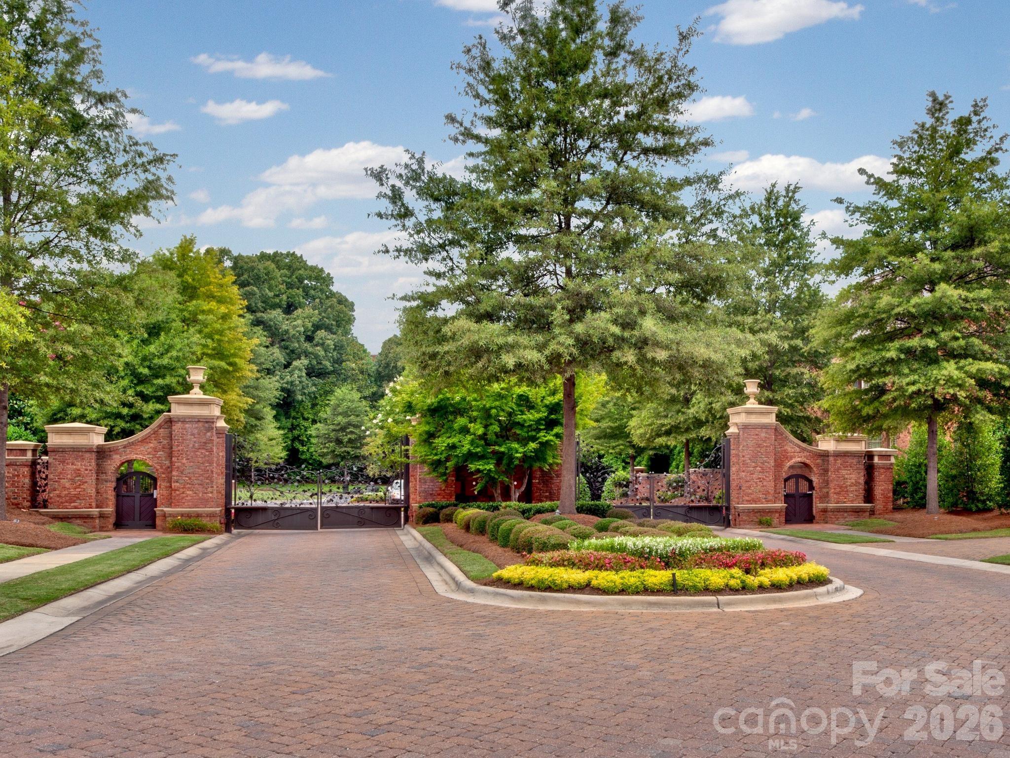 9146 Heydon Hall Circle — Charlotte