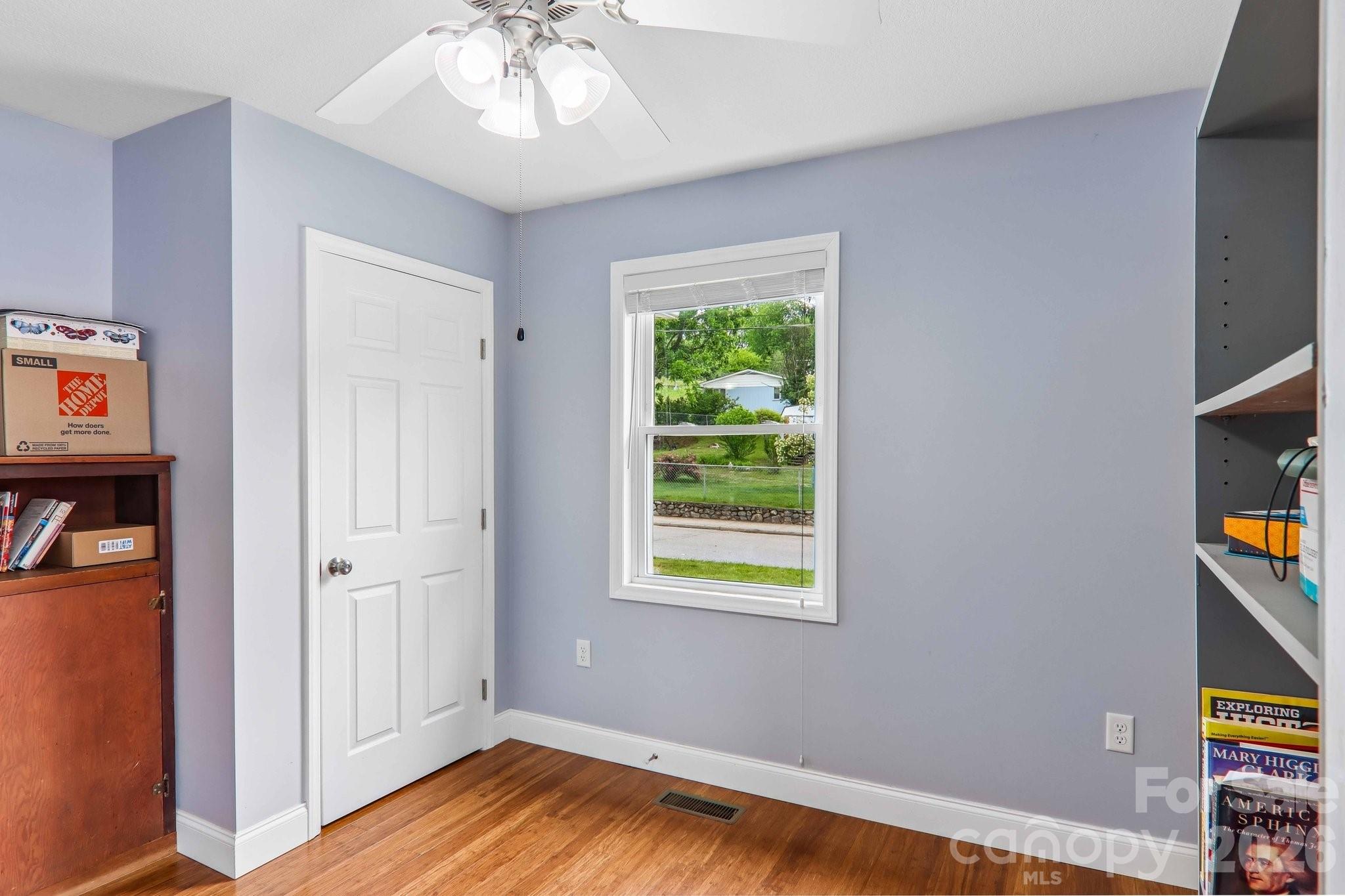 527 Trammell Avenue — Canton