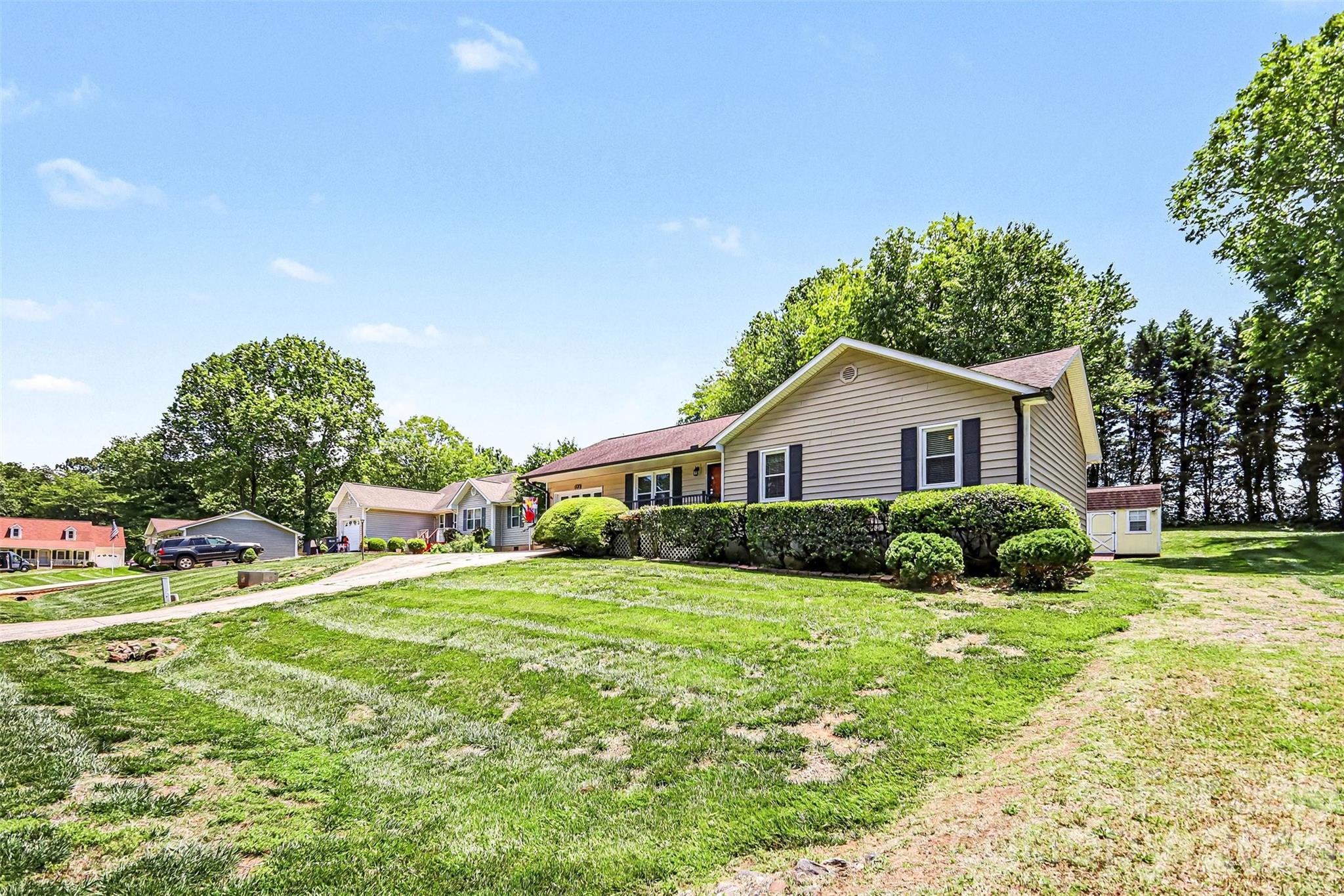 115 Cartway Lane — Statesville