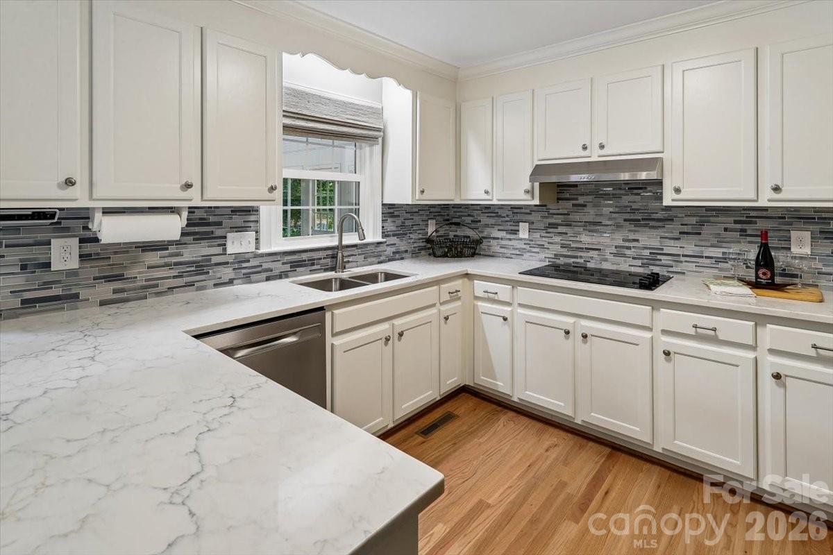 6721 Southby Court — Charlotte