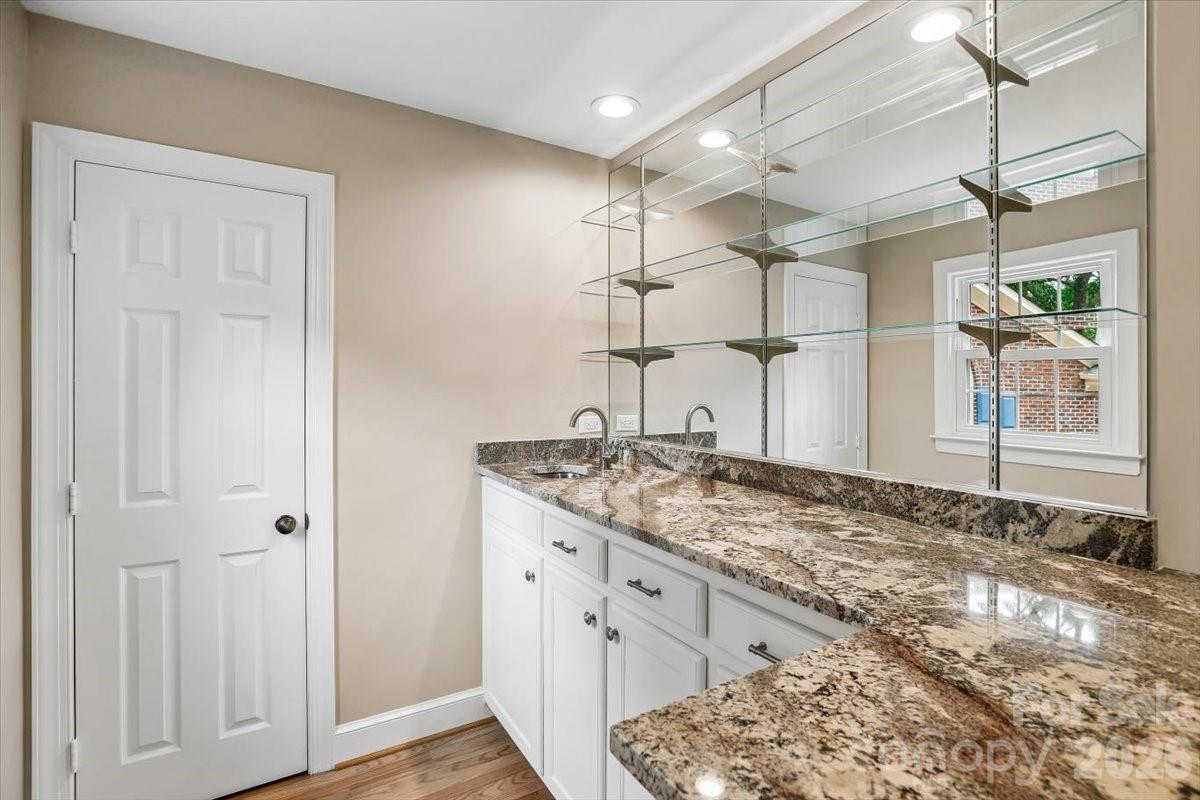 6721 Southby Court — Charlotte