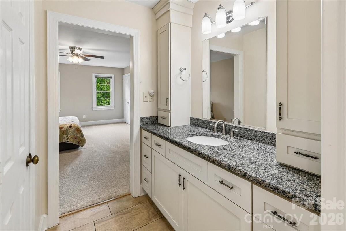 6721 Southby Court — Charlotte