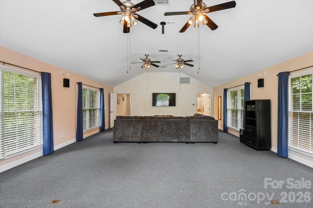 6721 Southby Court — Charlotte
