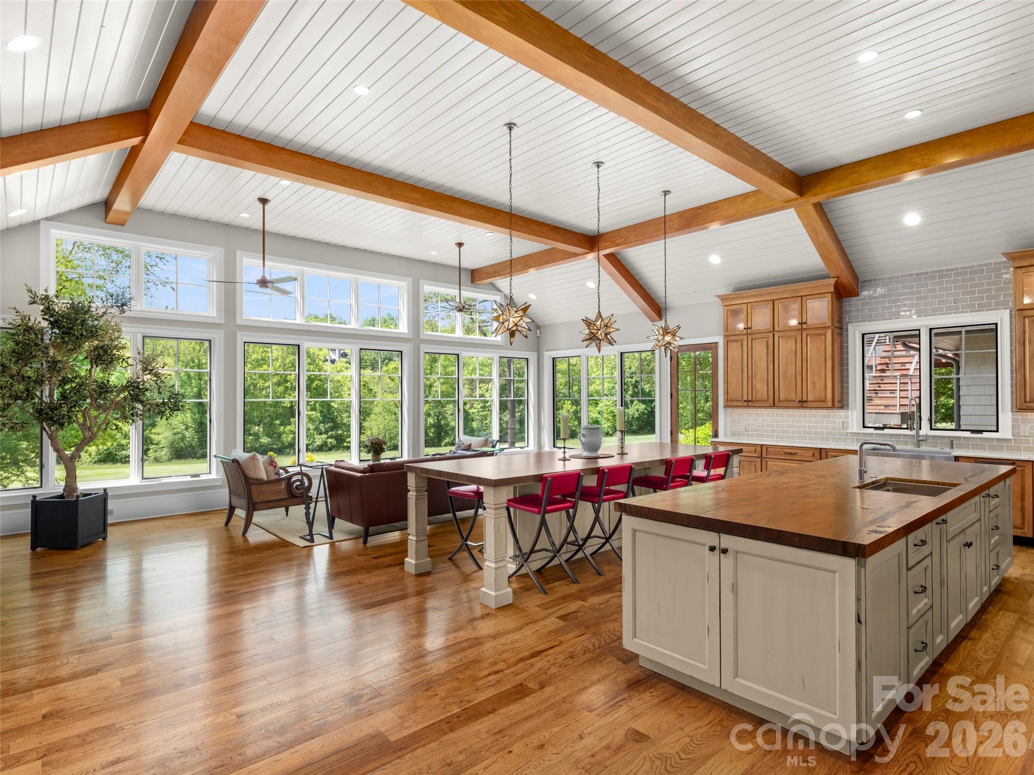 334 Walnut Valley Parkway — Arden