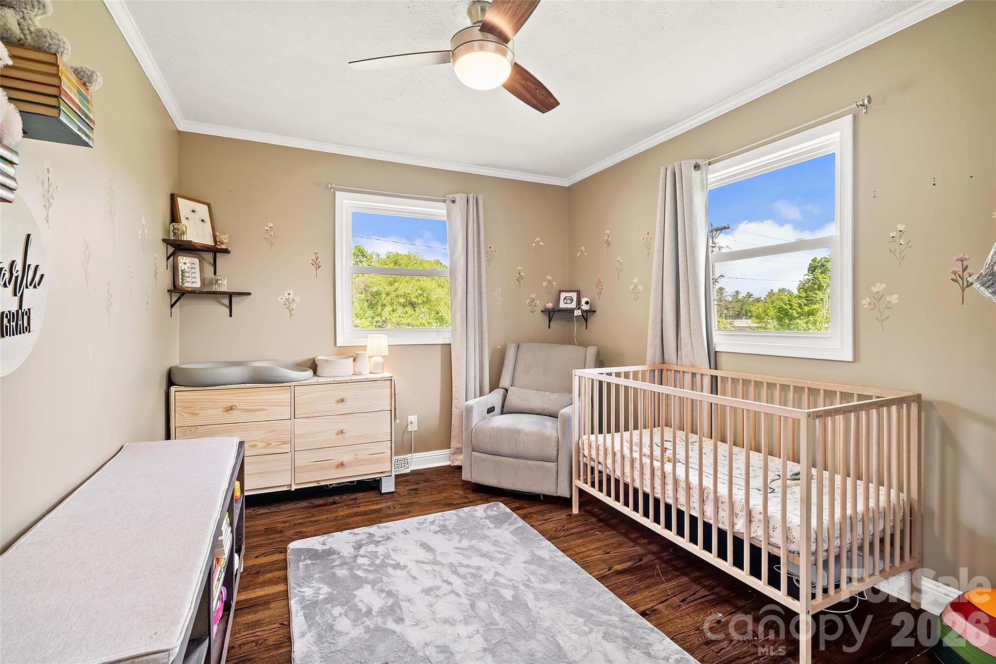 708 Prince Drive — Hendersonville