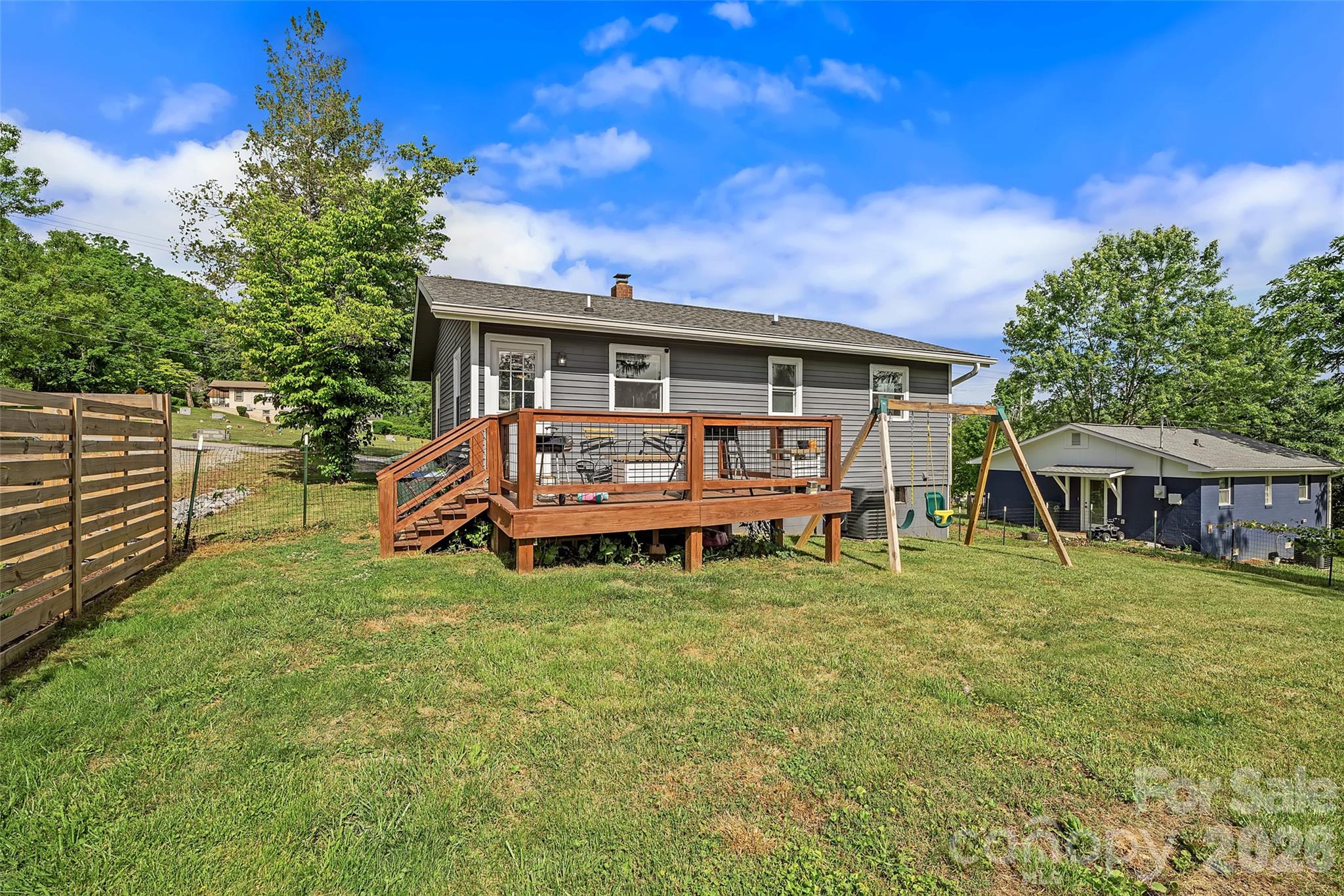 708 Prince Drive — Hendersonville