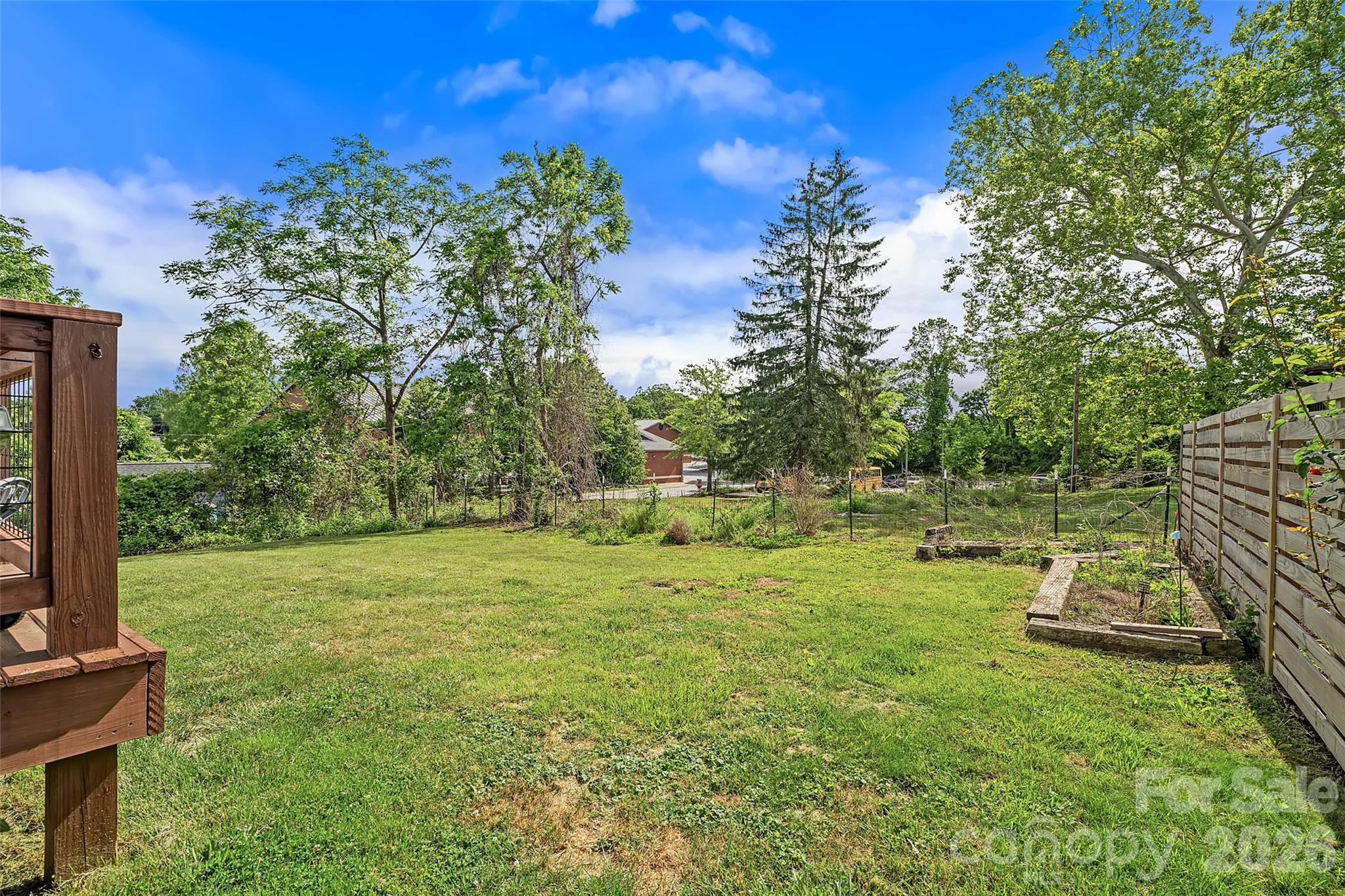 708 Prince Drive — Hendersonville