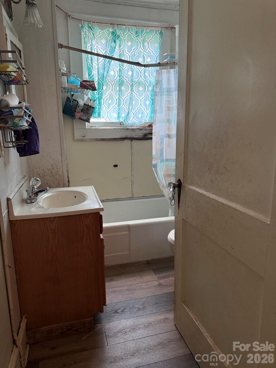 615 E Meeting Street — Morganton