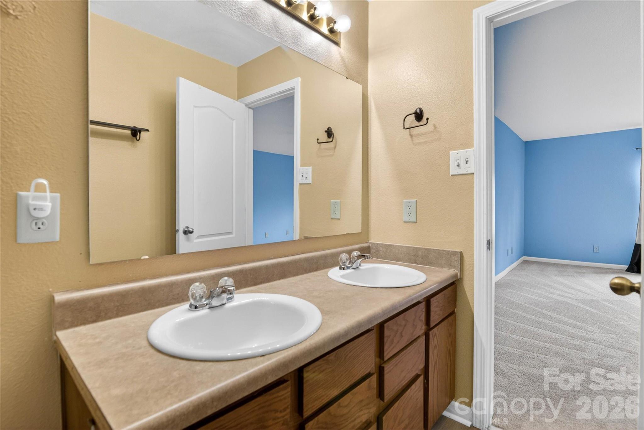 1533 Bray Drive — Charlotte