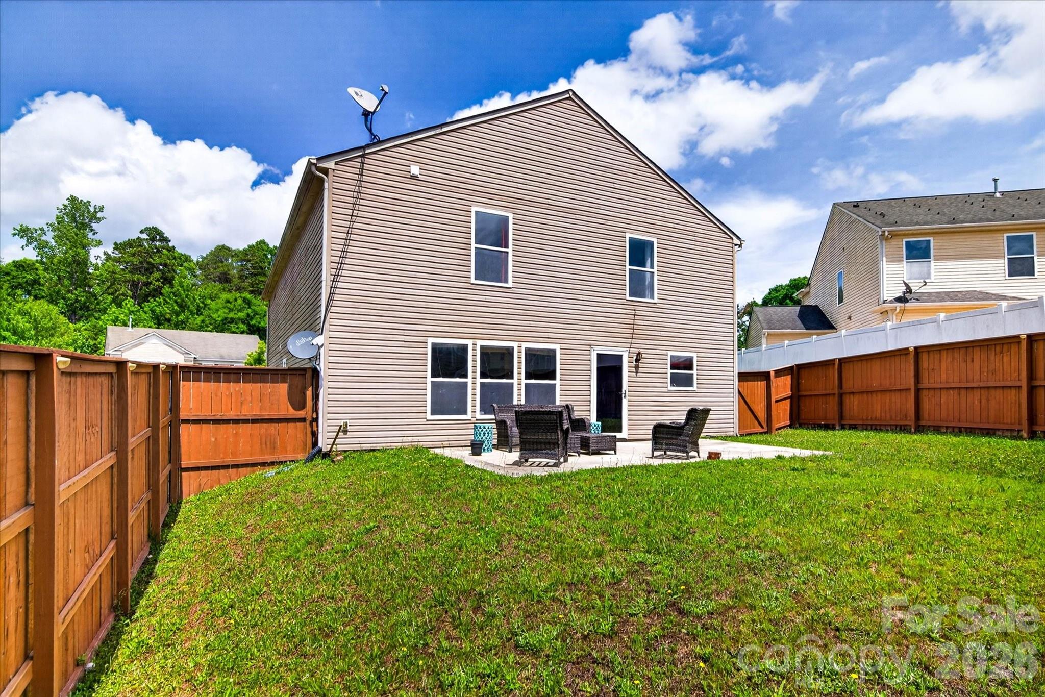 1533 Bray Drive — Charlotte