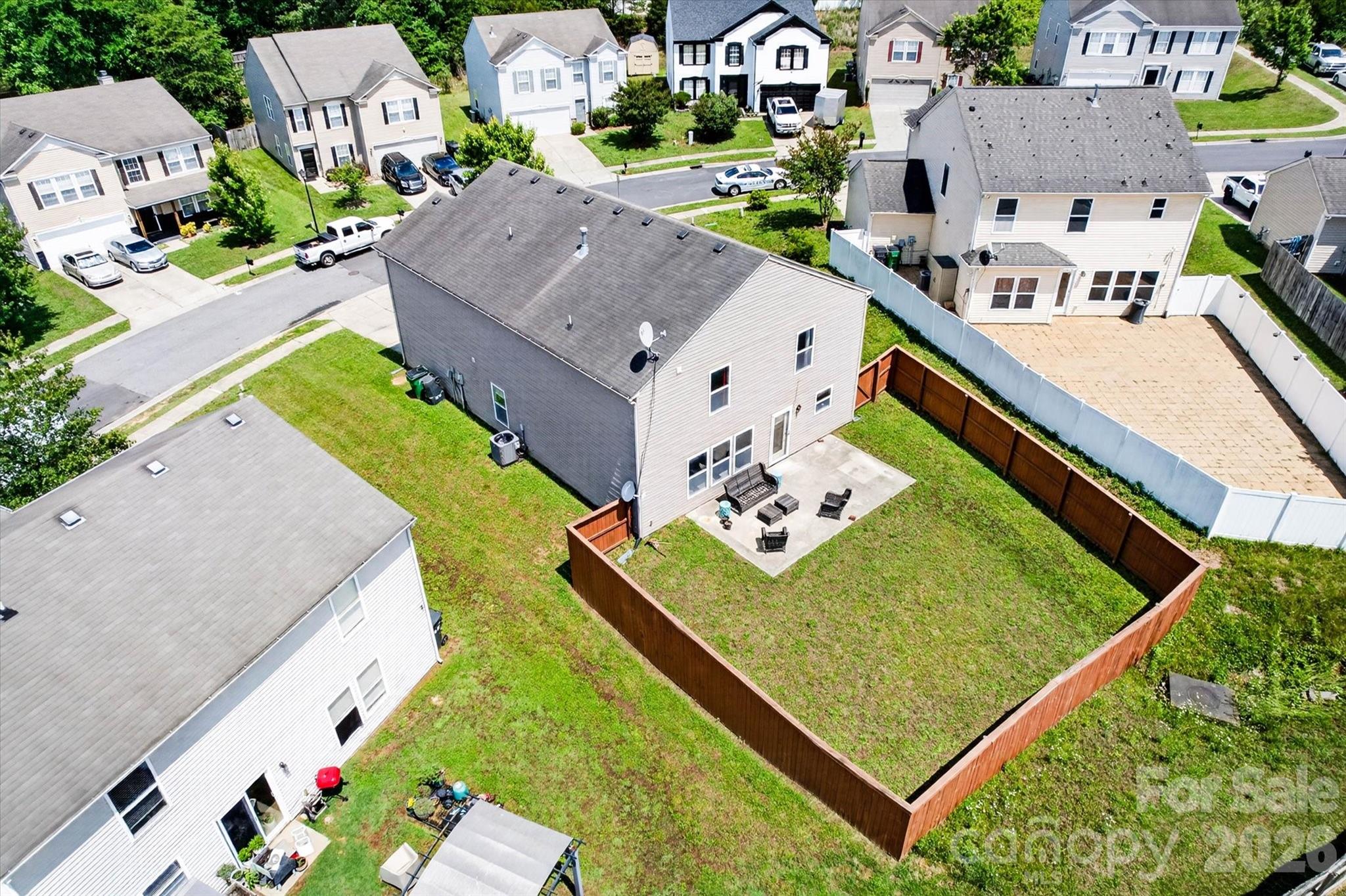 1533 Bray Drive — Charlotte